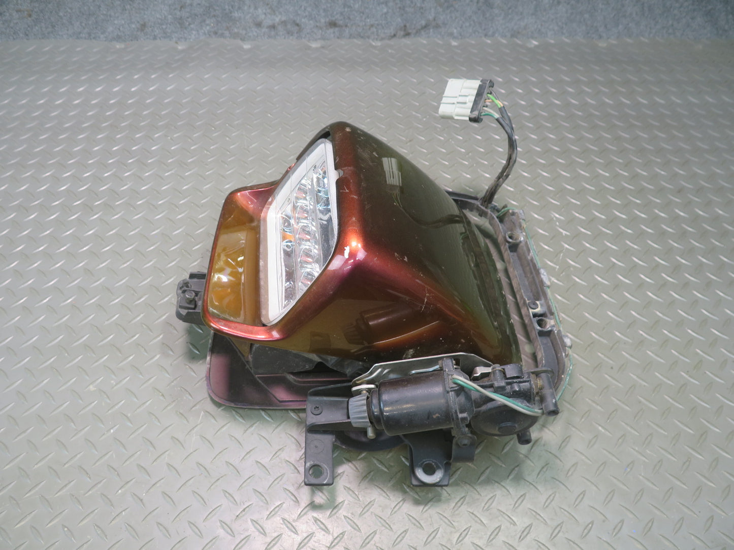 91-96 Chevrolet Corvette C4 Front Right POP UP Headlight Motor Cover Assembly