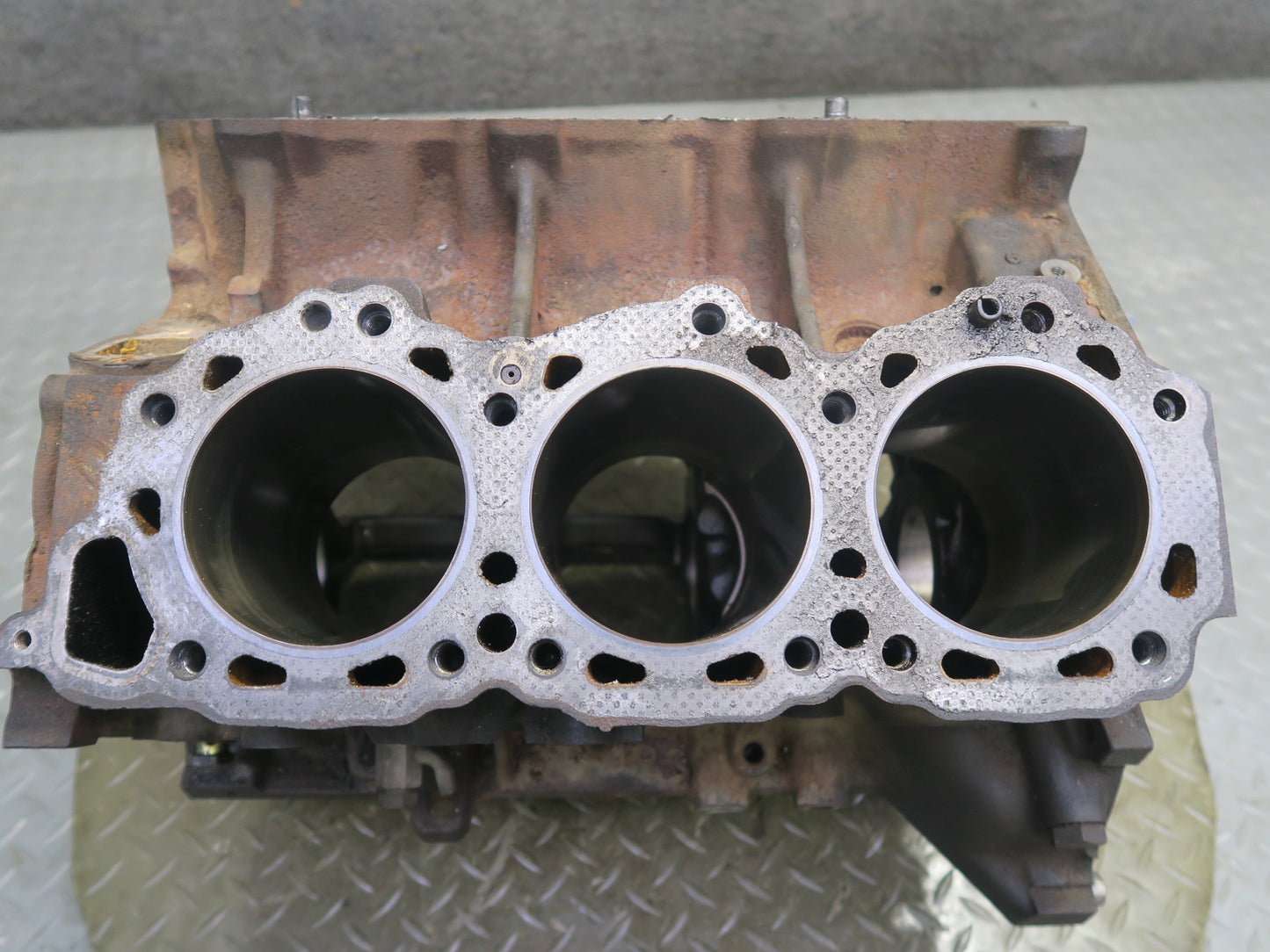 84-87 Nissan Z31 300ZX VG30ET Turbo M/T Engine Motor Block w Oil Tube 60K OEM