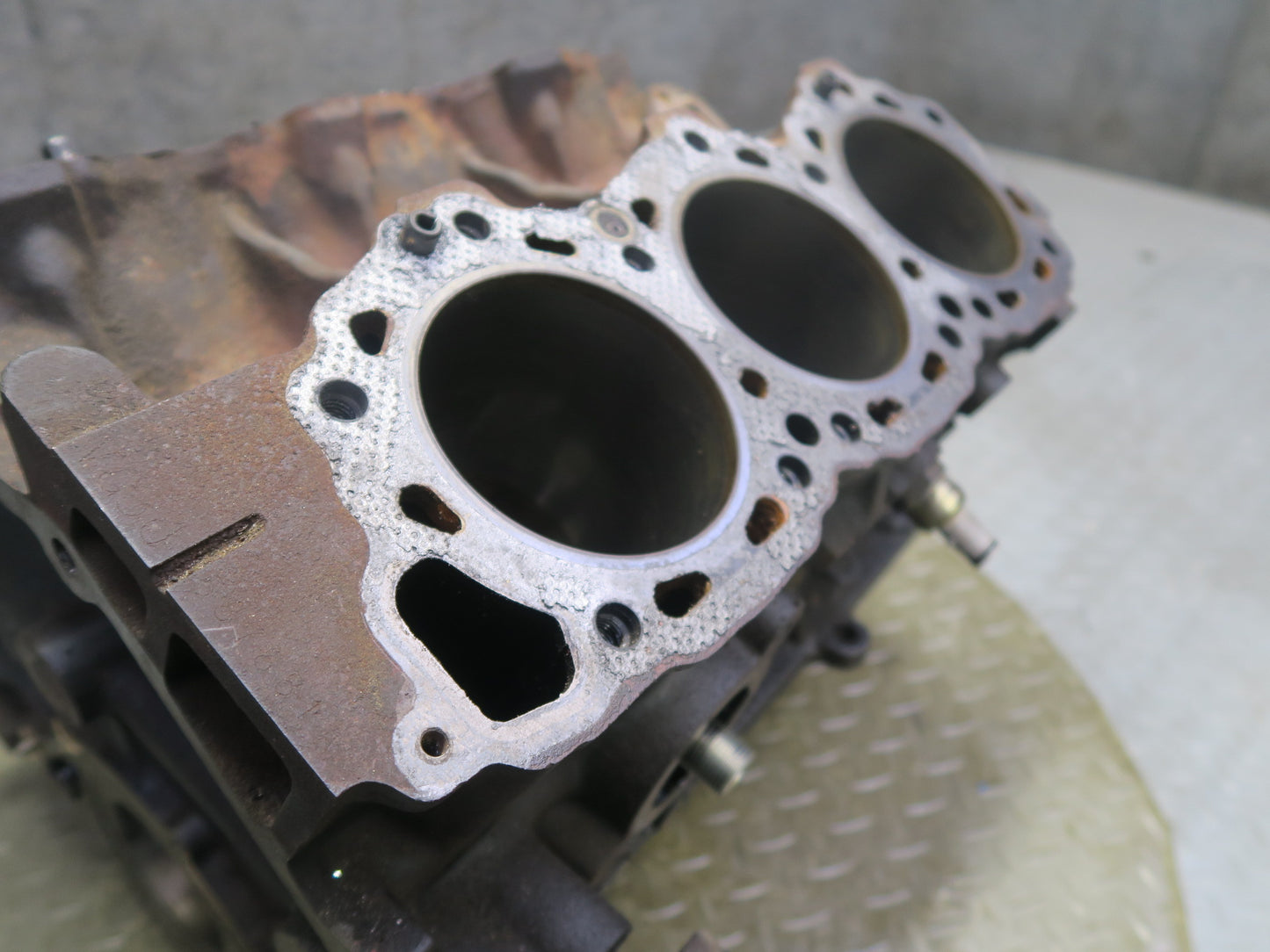 84-87 Nissan Z31 300ZX VG30ET Turbo M/T Engine Motor Block w Oil Tube 60K OEM