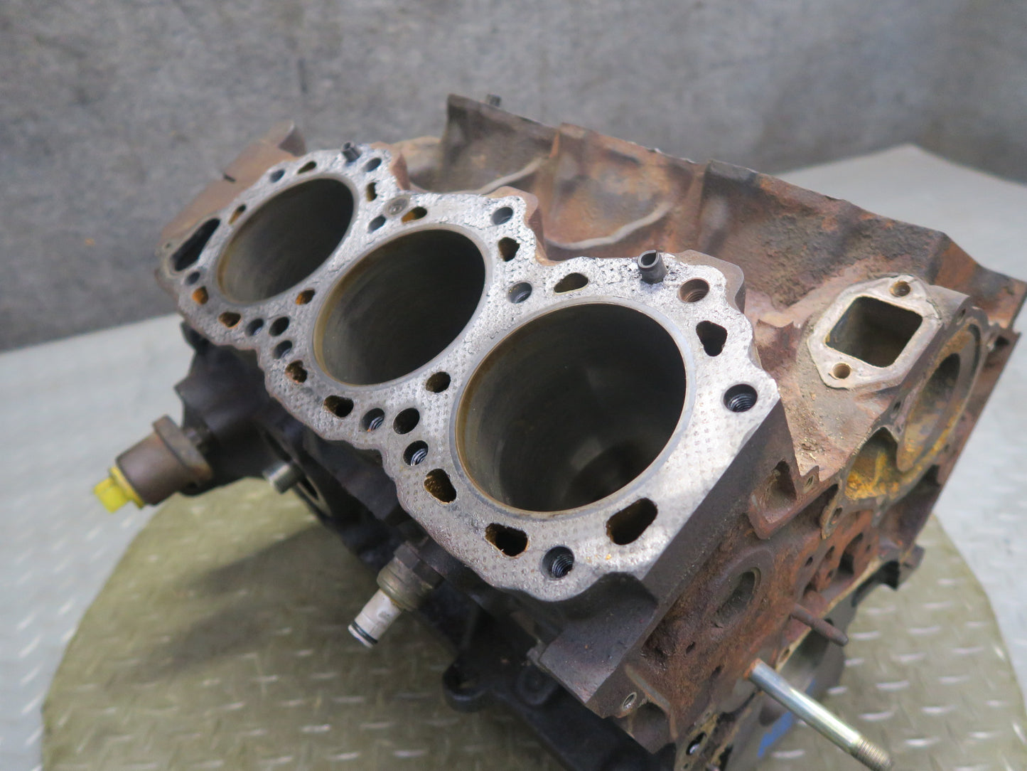 84-87 Nissan Z31 300ZX VG30ET Turbo M/T Engine Motor Block w Oil Tube 60K OEM