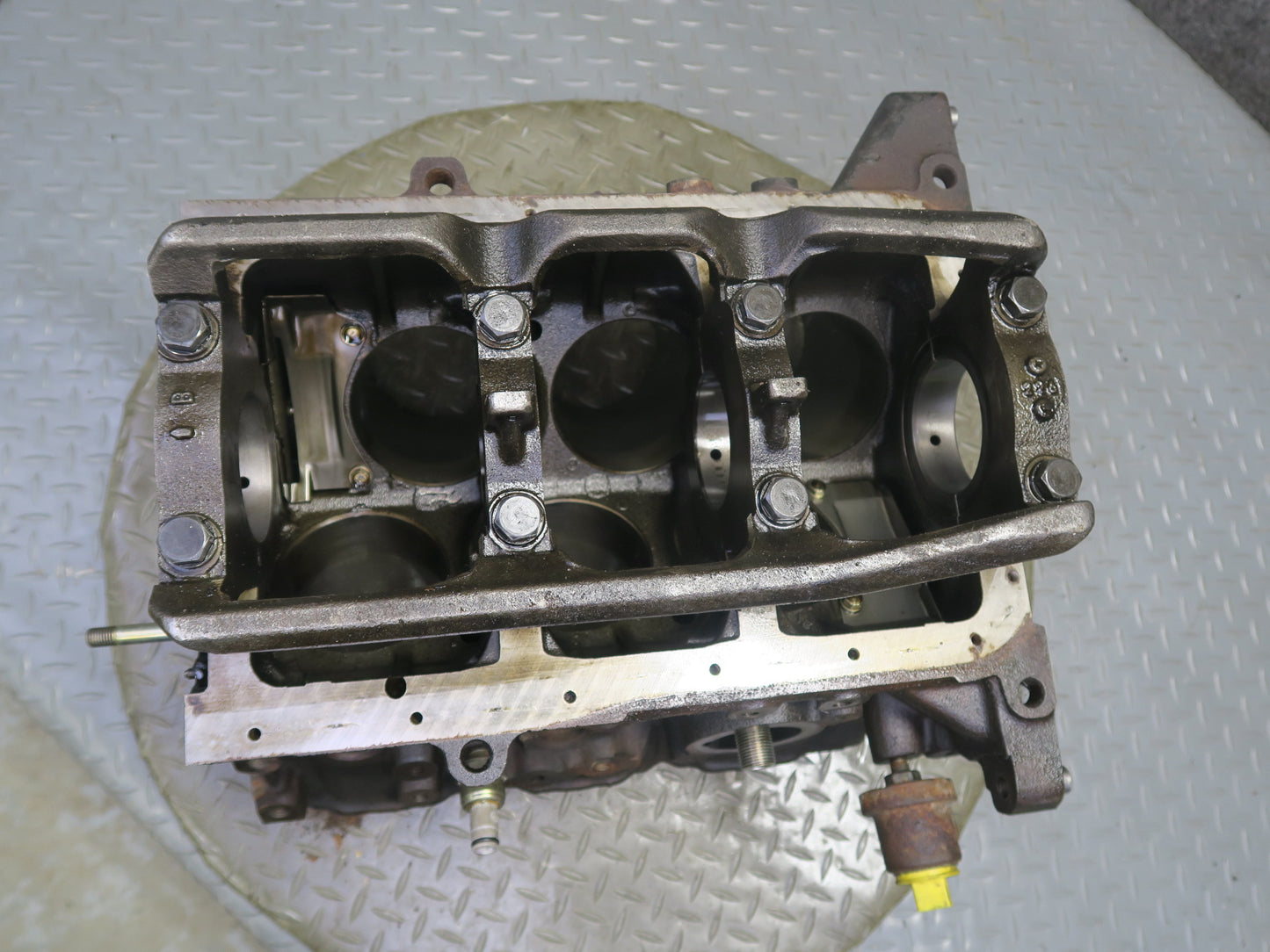 84-87 Nissan Z31 300ZX VG30ET Turbo M/T Engine Motor Block w Oil Tube 60K OEM