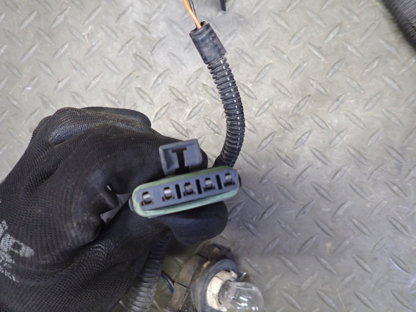 1993 Chevrolet Corvette C4 Front Bumper Headlight Wire Wiring Harness OEM