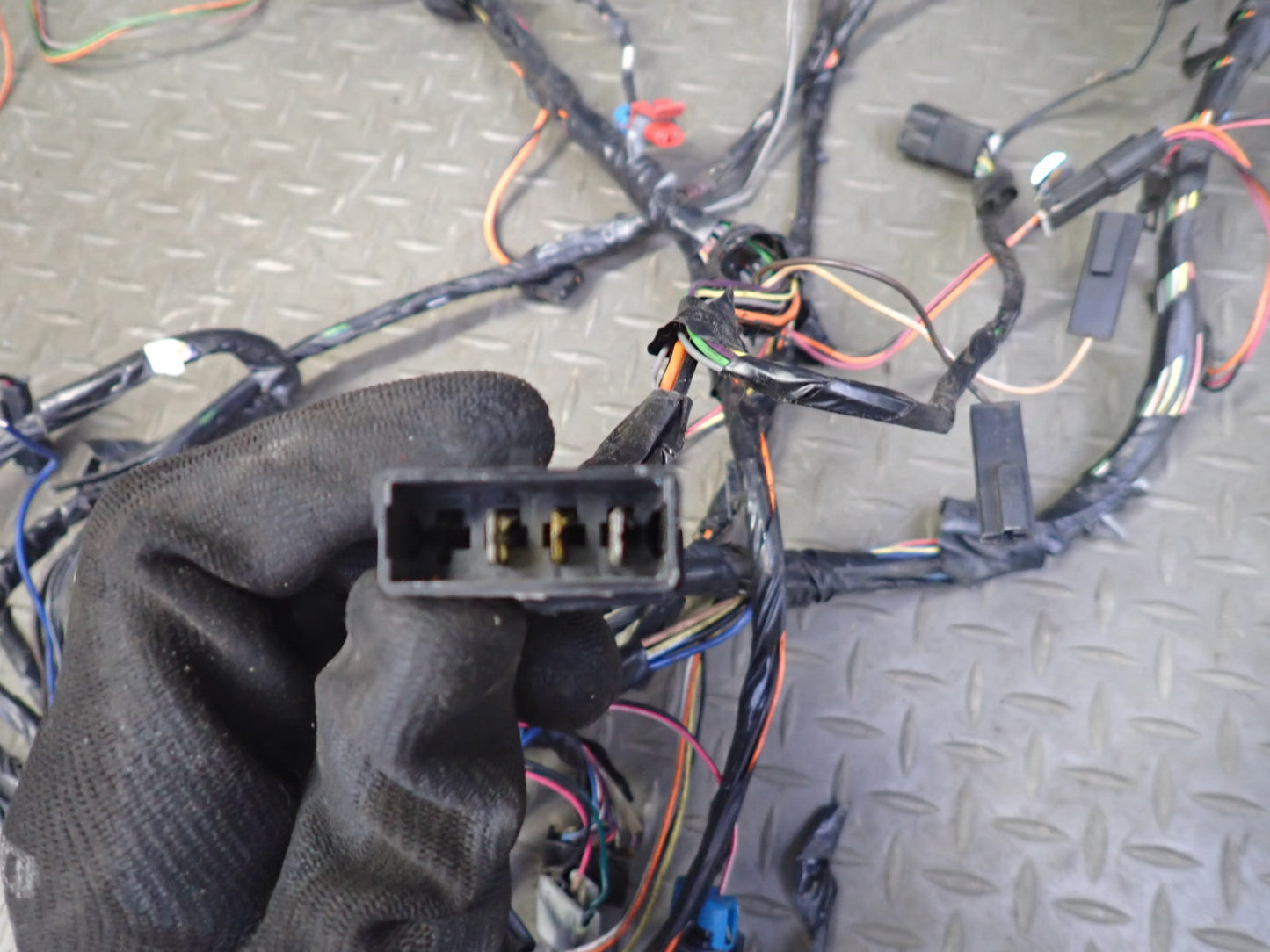 1993 Chevrolet Corvette C4 Convert M/T Dash Wire Wiring Harness w Fuse Box OEM