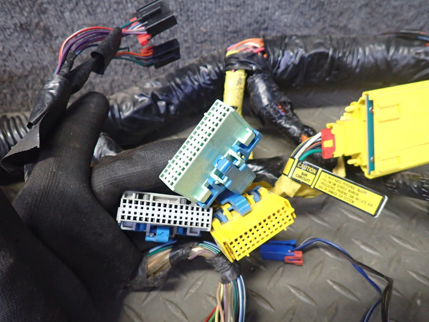 1993 Chevrolet Corvette C4 Convert M/T Dash Wire Wiring Harness w Fuse Box OEM