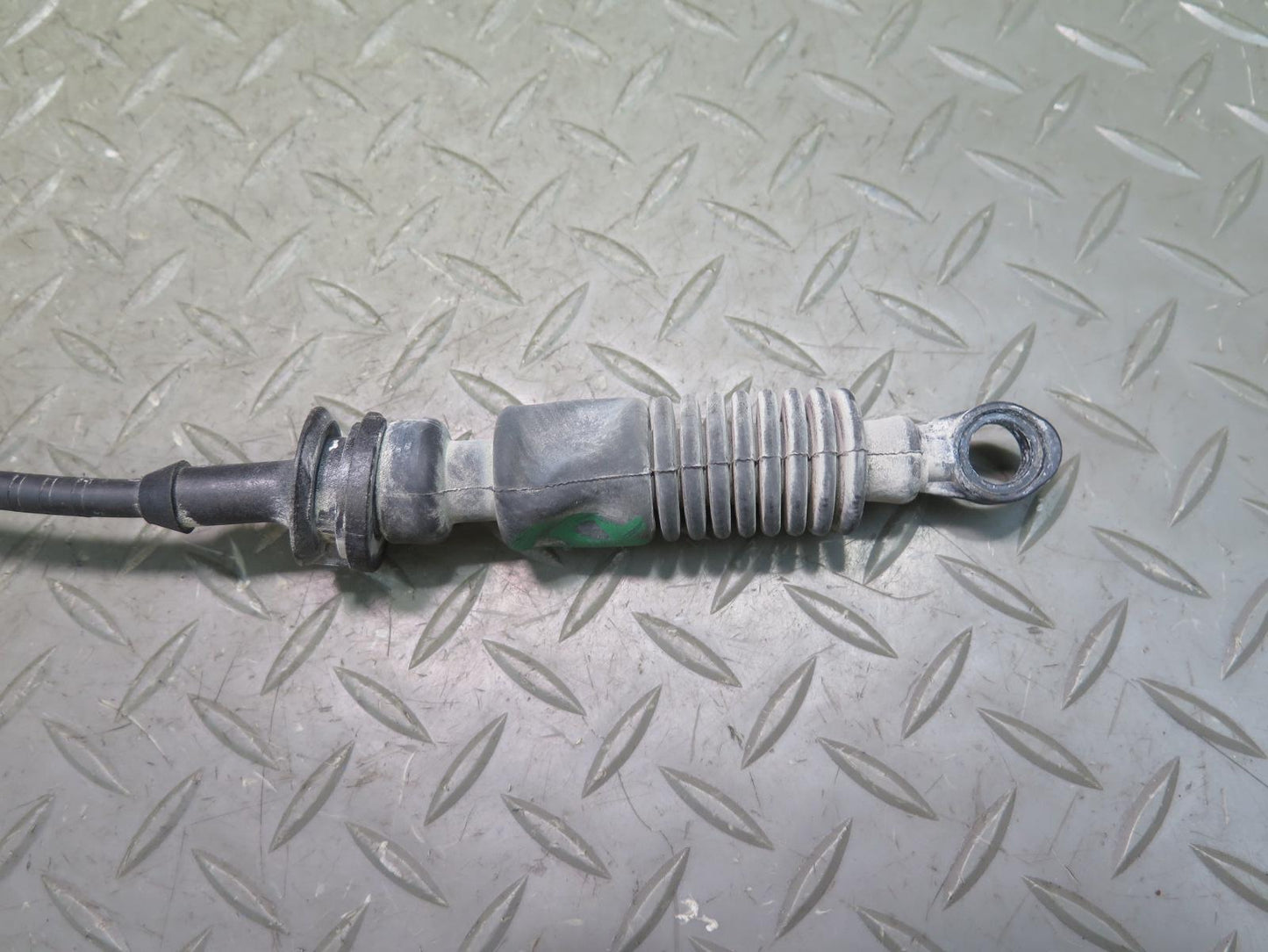 2004-2006 Cadillac XLR 4.6L Automatic Transmission Shifter Cable Assembly