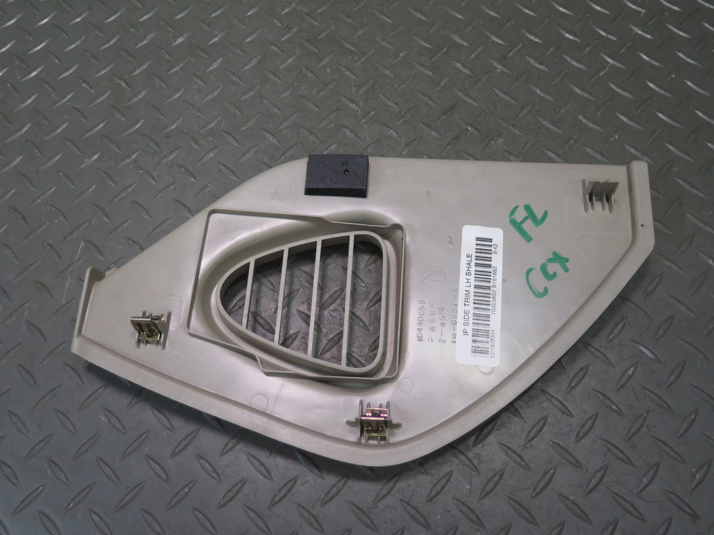 2004-2009 Cadillac XLR Dash Front Left & Right END Trim Cover Panel Set of 2