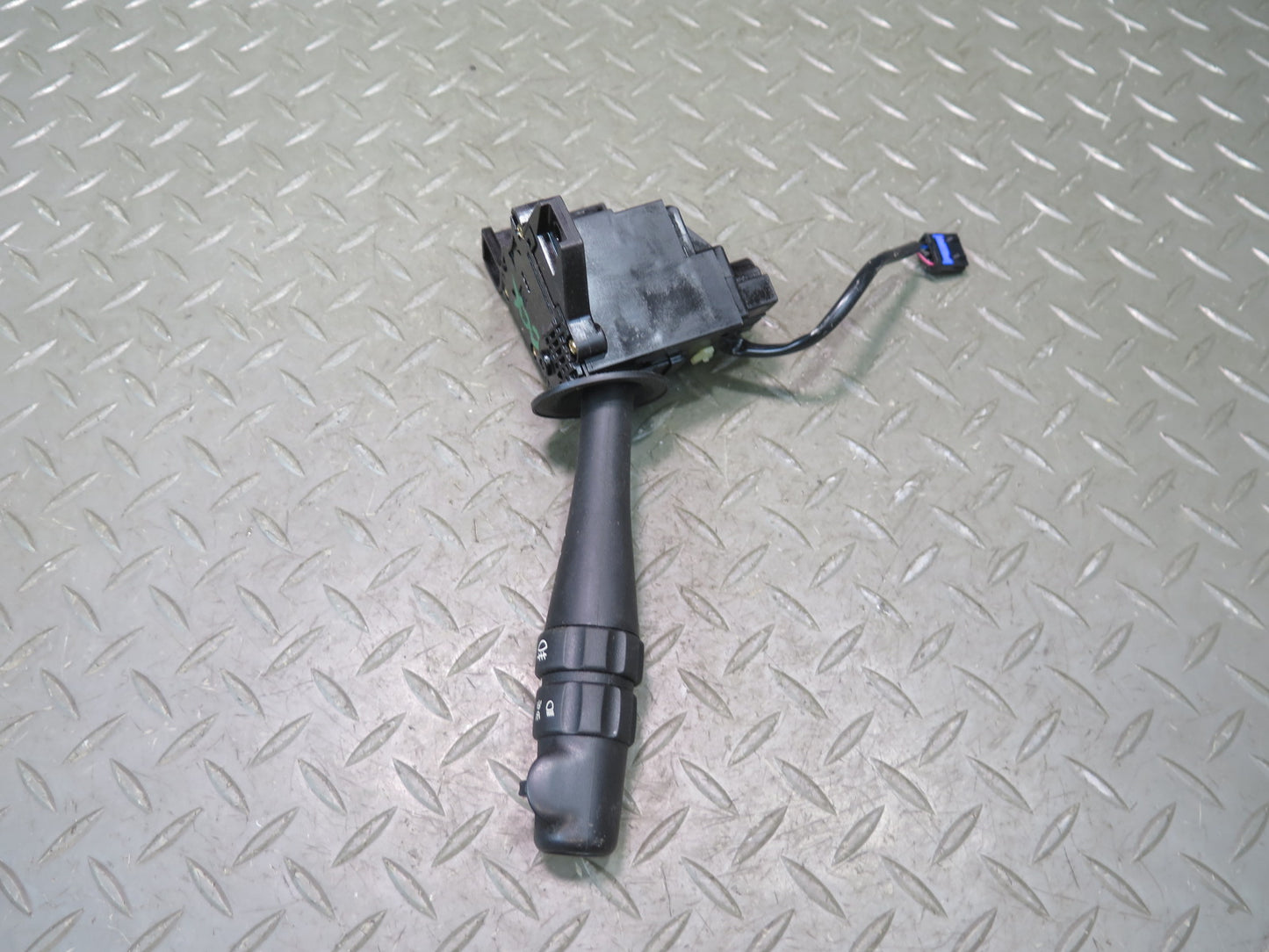 2004-2009 Cadillac XLR Steering Column Turn Signal Headlight Switch 1999391