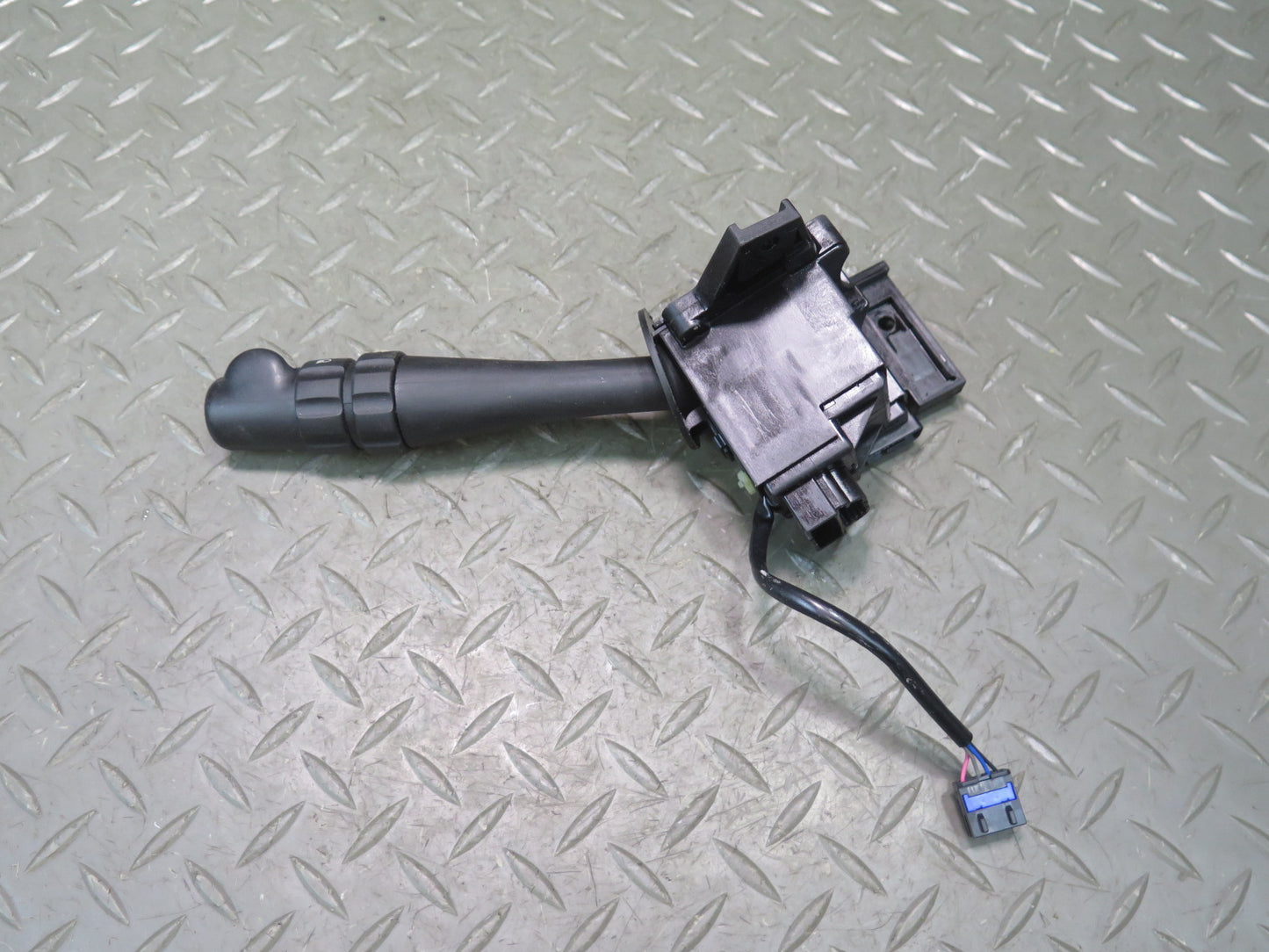 2004-2009 Cadillac XLR Steering Column Turn Signal Headlight Switch 1999391