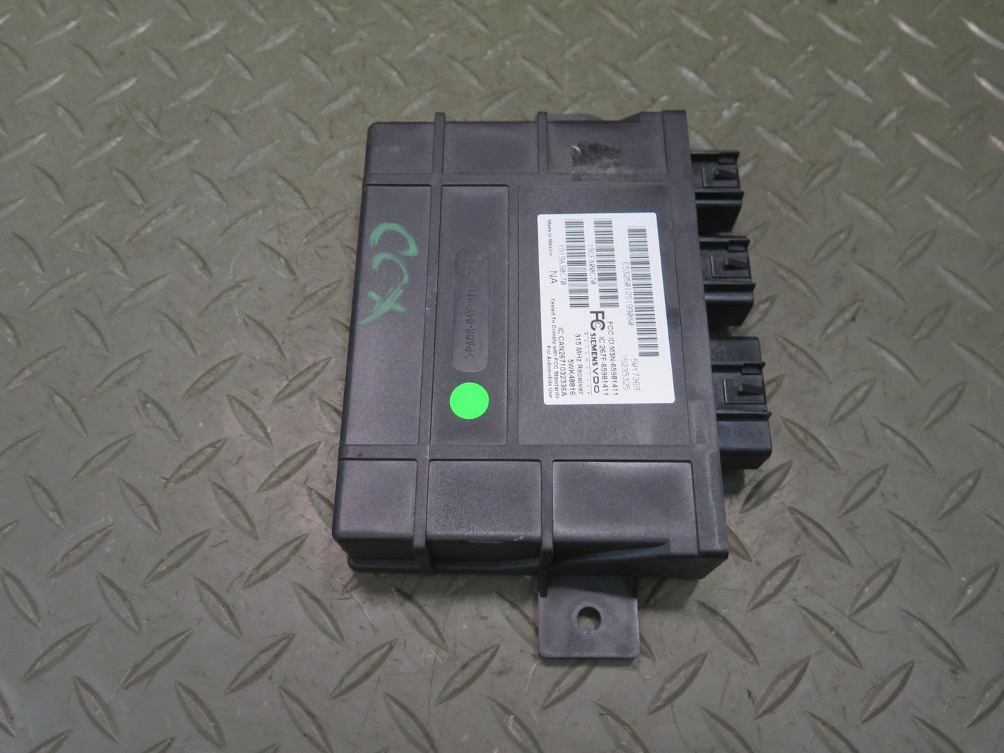 2004-2007 Cadillac XLR Anti Theft Alarm Keyless Entry Door Lock Control Module