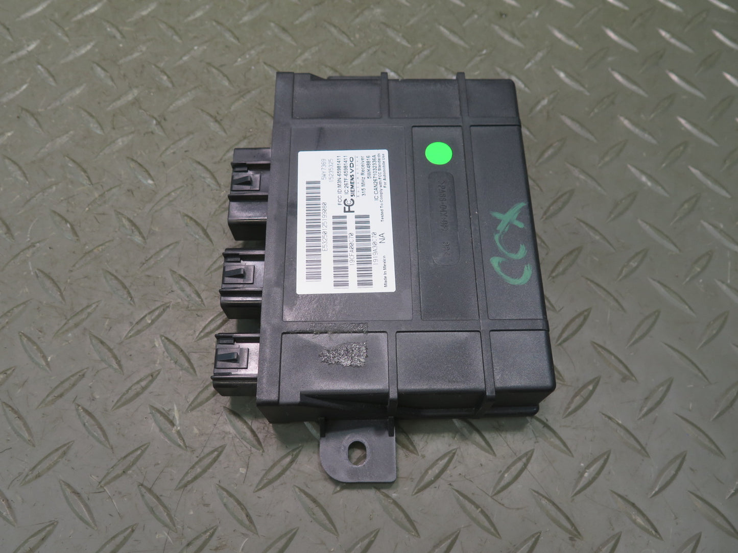 2004-2007 Cadillac XLR Anti Theft Alarm Keyless Entry Door Lock Control Module