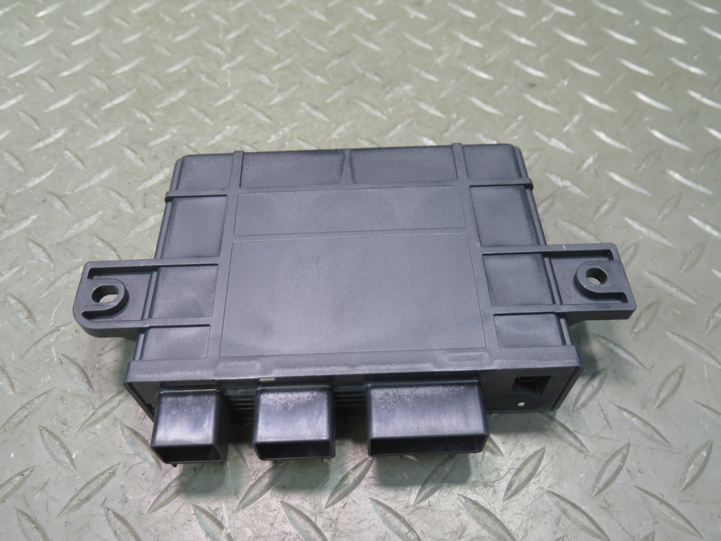 2004-2007 Cadillac XLR Anti Theft Alarm Keyless Entry Door Lock Control Module