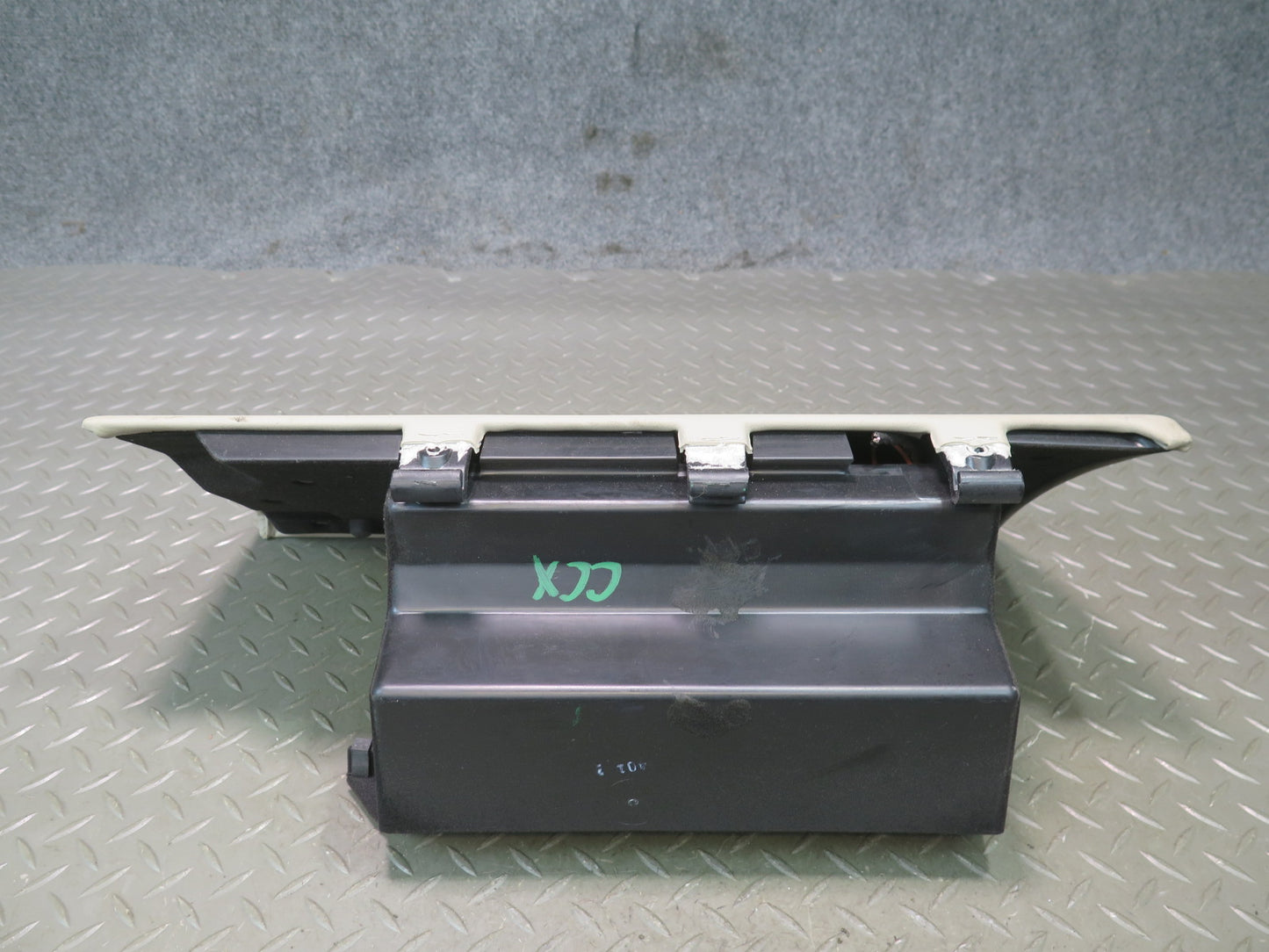 2004-2009 Cadillac XLR Dash Front Right Glove Box Compartment Storage