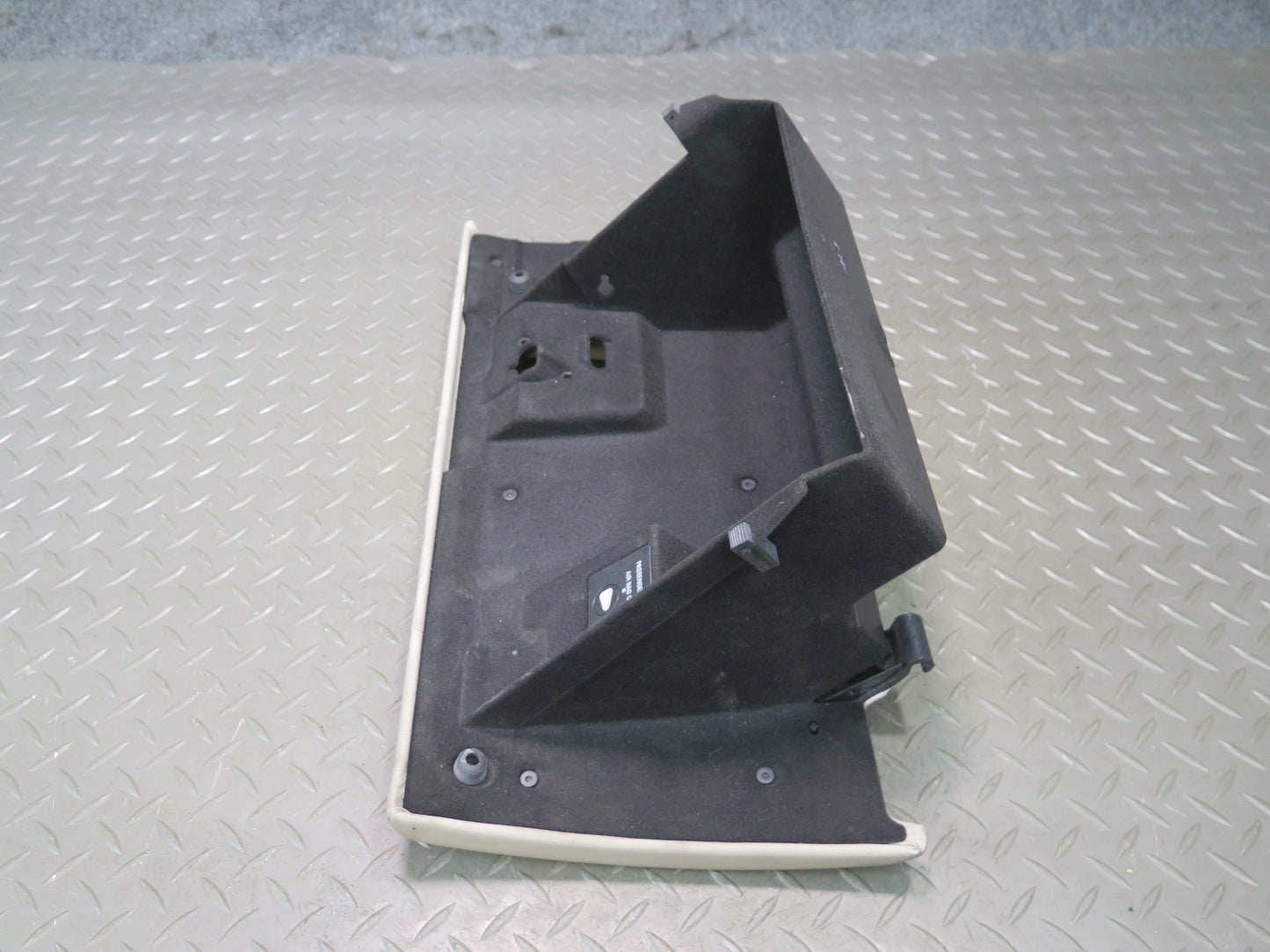 2004-2009 Cadillac XLR Dash Front Right Glove Box Compartment Storage