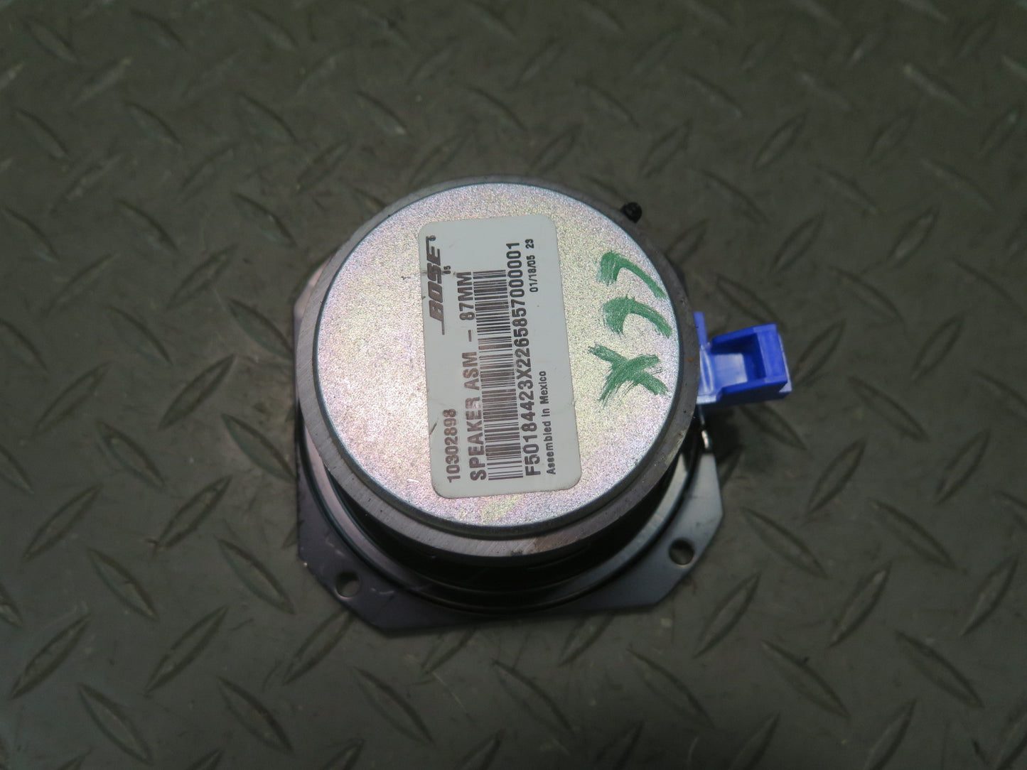 2004-2009 Cadillac XLR Front Left & Right Bose Speaker 10302898 Set of 2