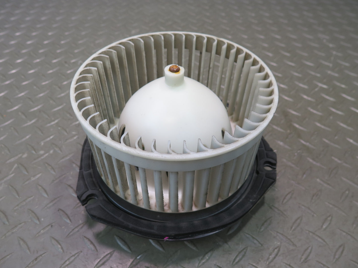 2004-2009 Cadillac XLR A/C Heater Blower Motor Fan 52494528