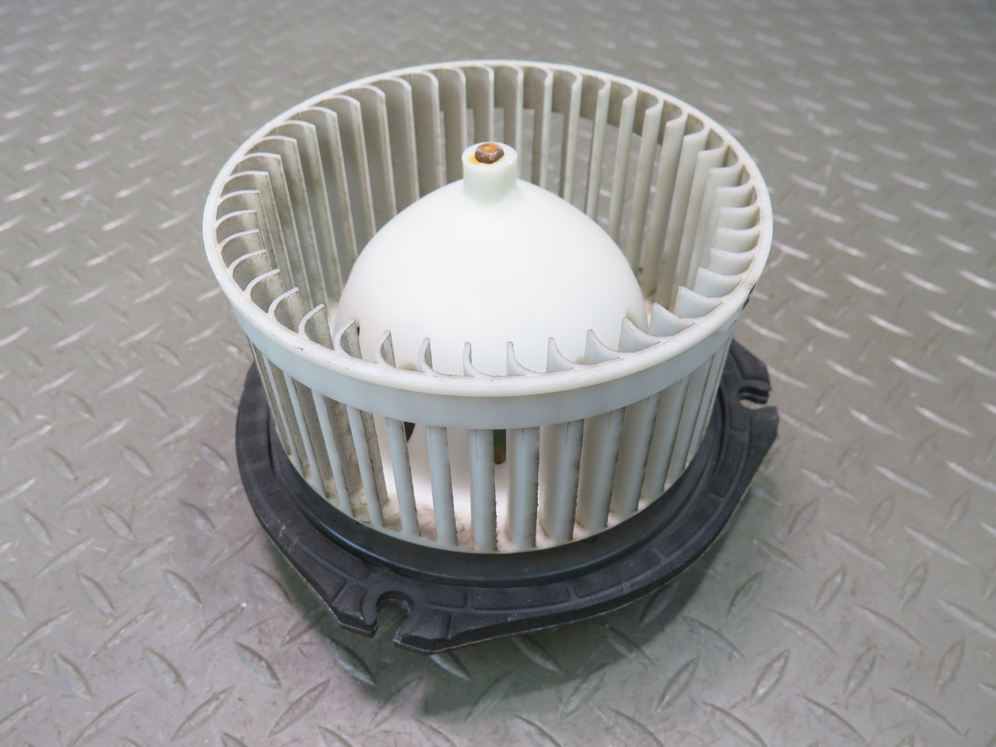 2004-2009 Cadillac XLR A/C Heater Blower Motor Fan 52494528