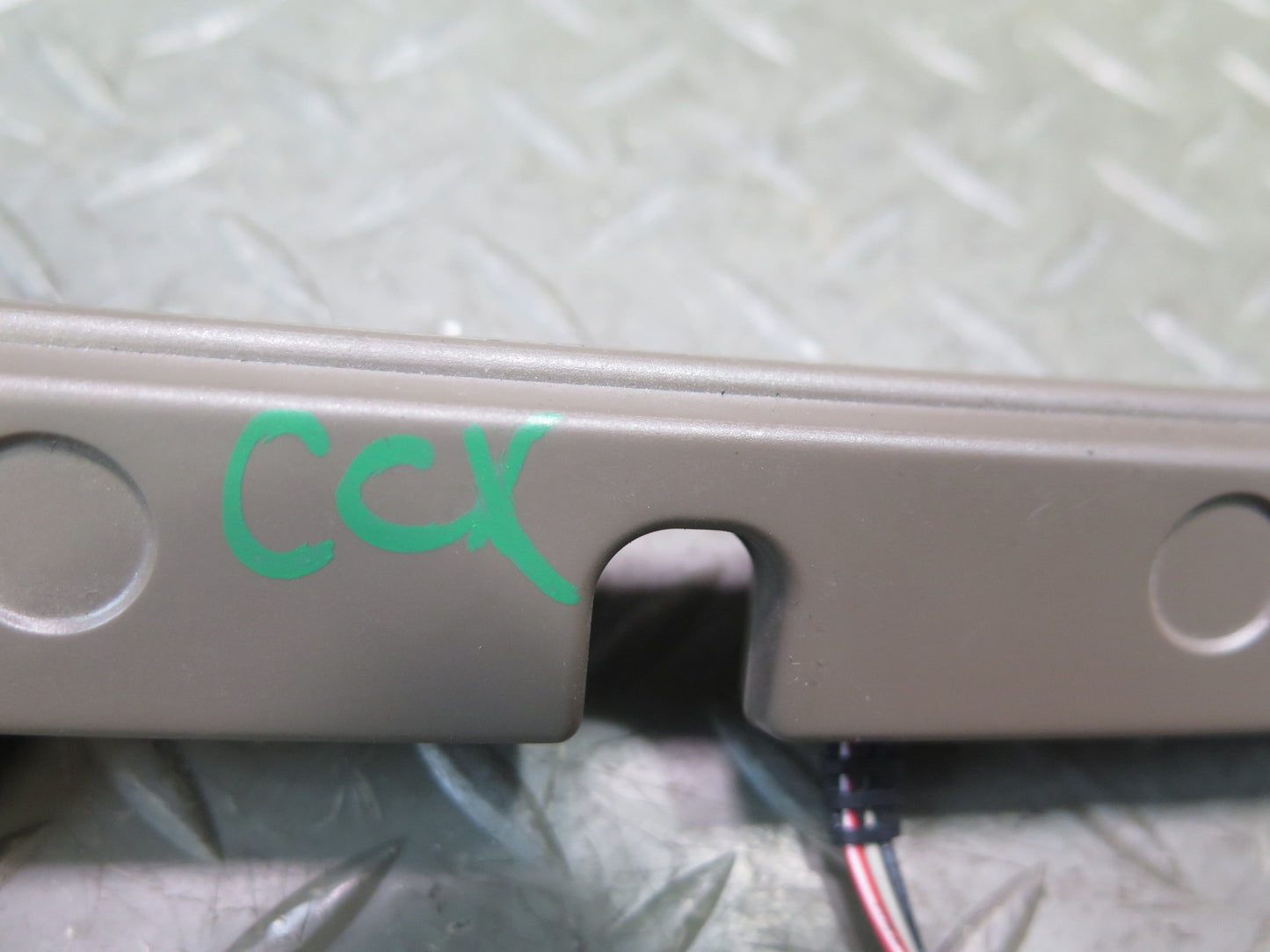 2004-2009 Cadillac XLR Headliner Upper Microphone MIC 10318959