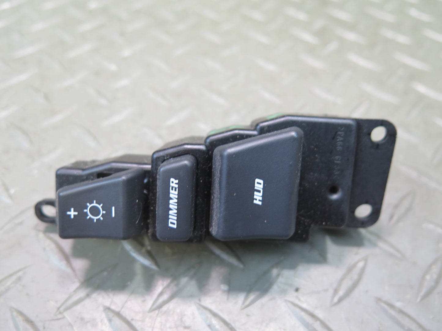 2004-2009 Cadillac XLR Instrument Panel Cluster Left Head UP Display Switch