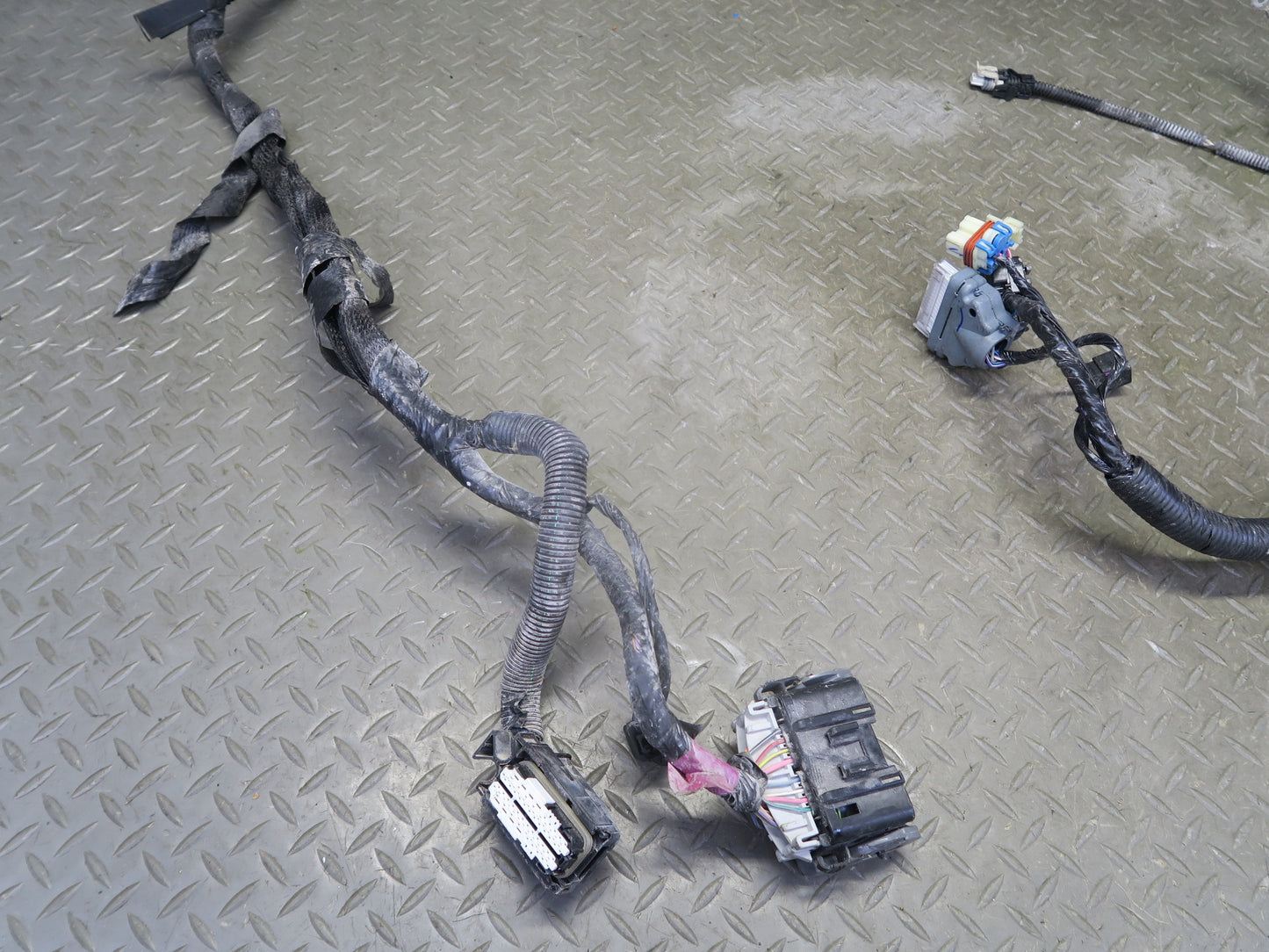 2005 Cadillac XLR 5L50-E A/T Automatic Transmission Wire Wiring Harness