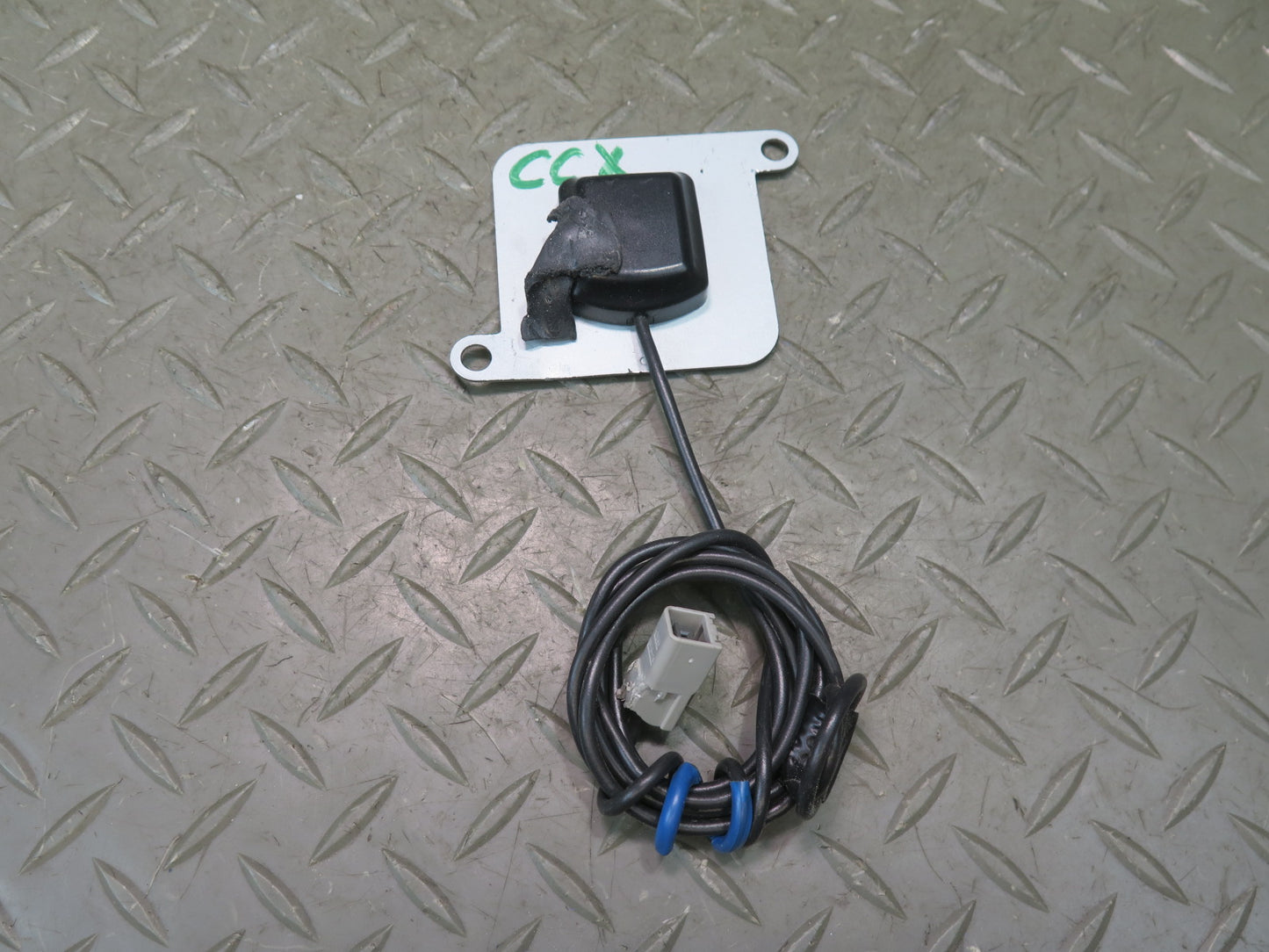 2004-2009 Cadillac XLR Interior GPS Navigation Radio Antenna 10346187