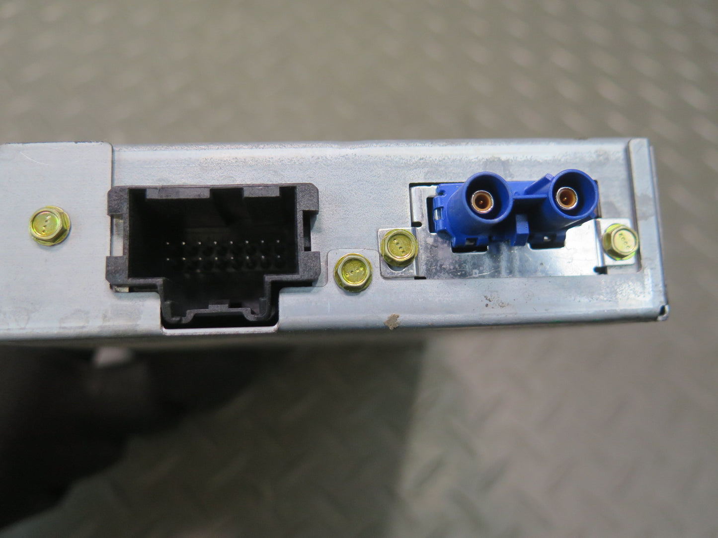 2004-2009 Cadillac XLR Satellite Radio Receiver Module 22729350