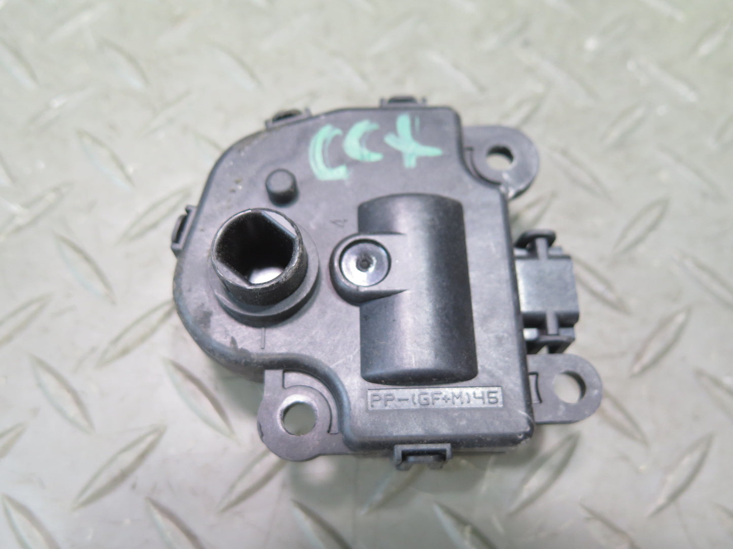 2004-2009 Cadillac XLR Hvac A/C Heater Flap Servo Door Actuator Motor Set