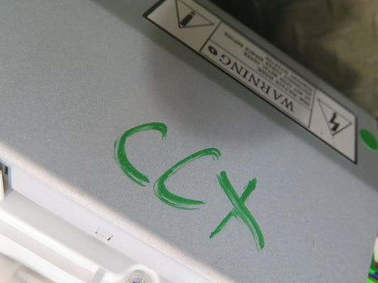 2004-2005 Cadillac XLR Dash Instrument Cluster Gauge Speedometer