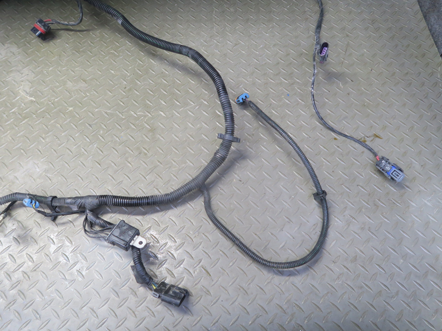 2005 Cadillac XLR 4.6L V8 Front Headlight Wire Wiring Harness 10378943