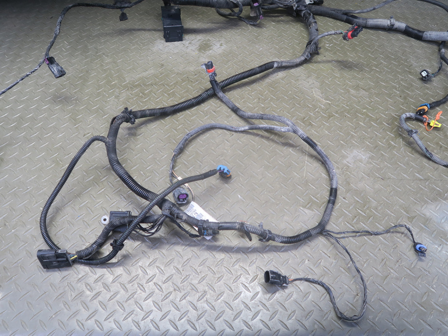 2005 Cadillac XLR 4.6L V8 Front Headlight Wire Wiring Harness 10378943