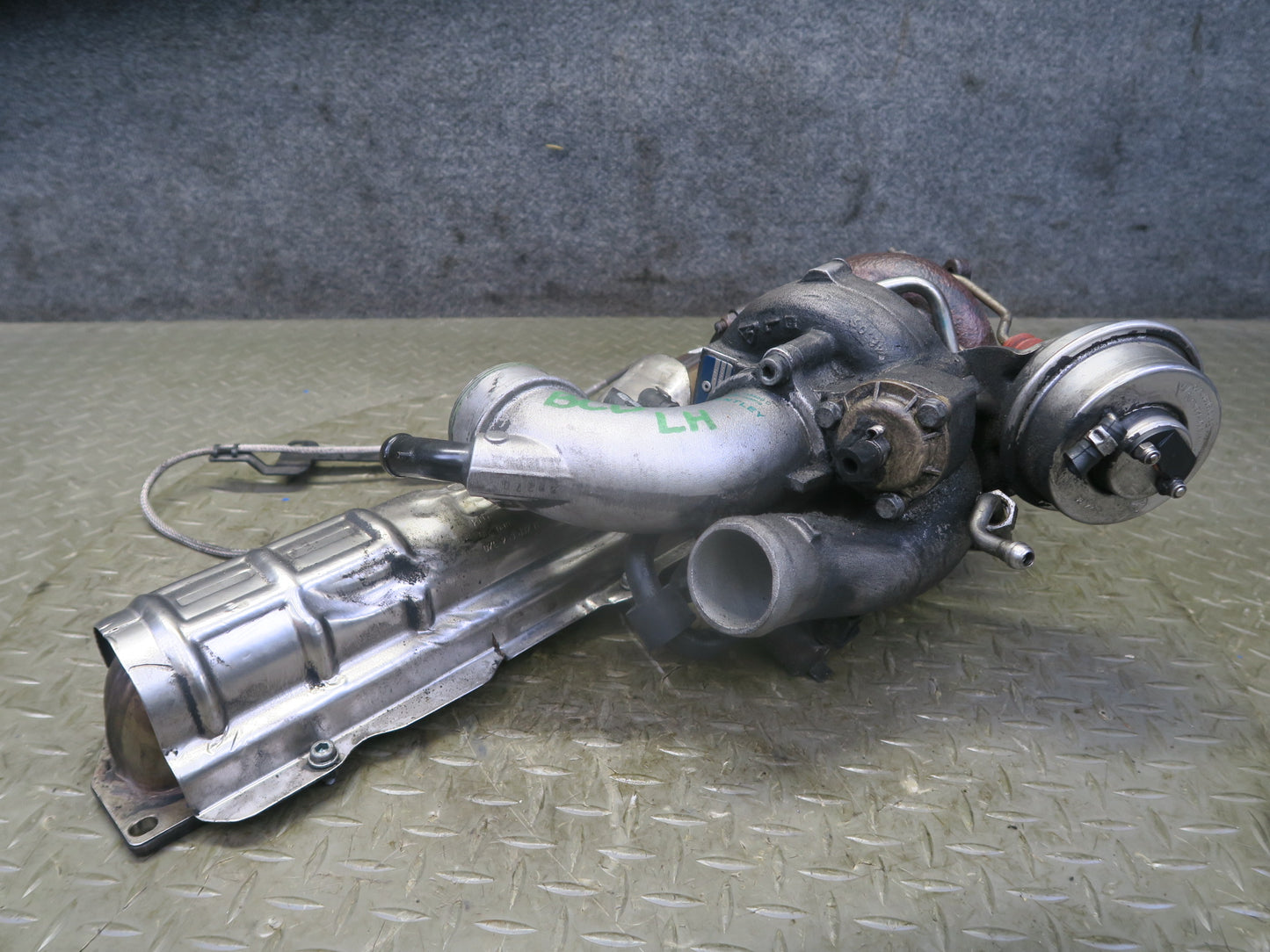 2006-2012 Bentley Flying Spur 6.0L W12 Engine Left Side Turbo Turbocharger