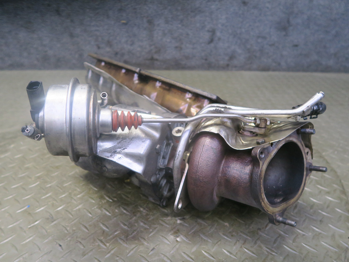 2006-2012 Bentley Flying Spur 6.0L W12 Engine Right Side Turbo Turbocharger
