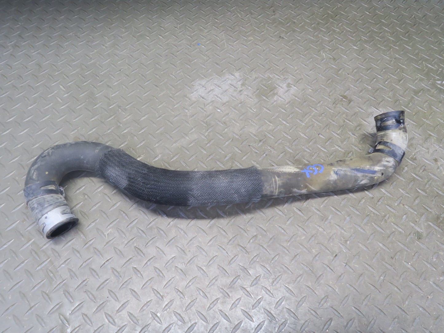 2004-2009 Cadillac XLR 4.6L V8 Engine Coolant Water Pipe Line Hose Tube Set