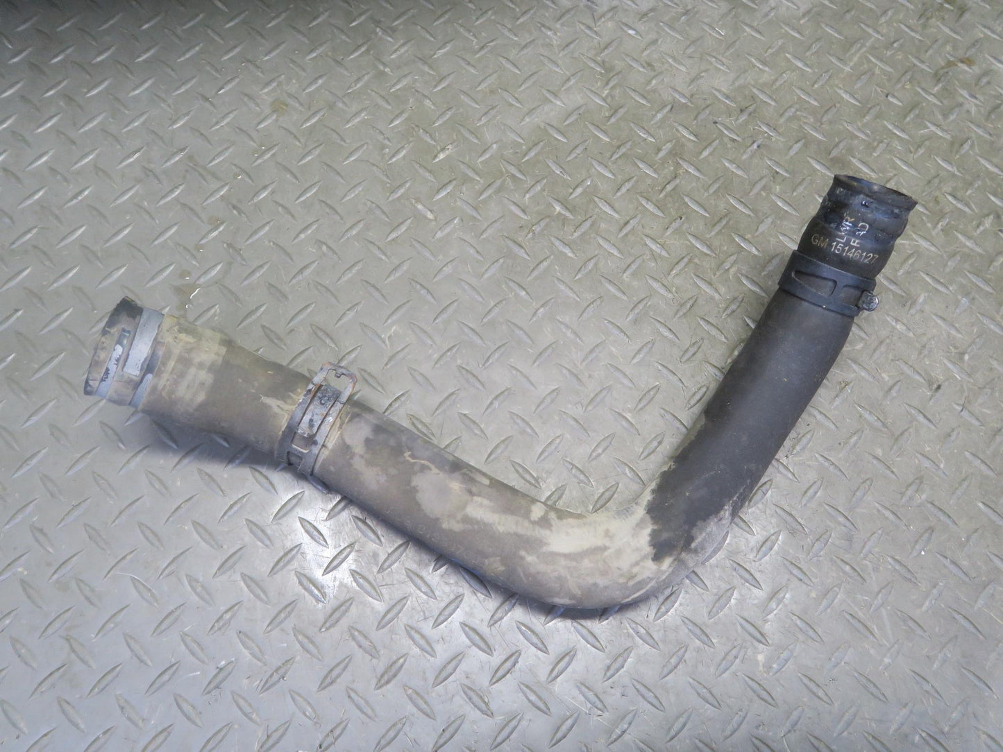 2004-2009 Cadillac XLR 4.6L V8 Engine Coolant Water Pipe Line Hose Tube Set