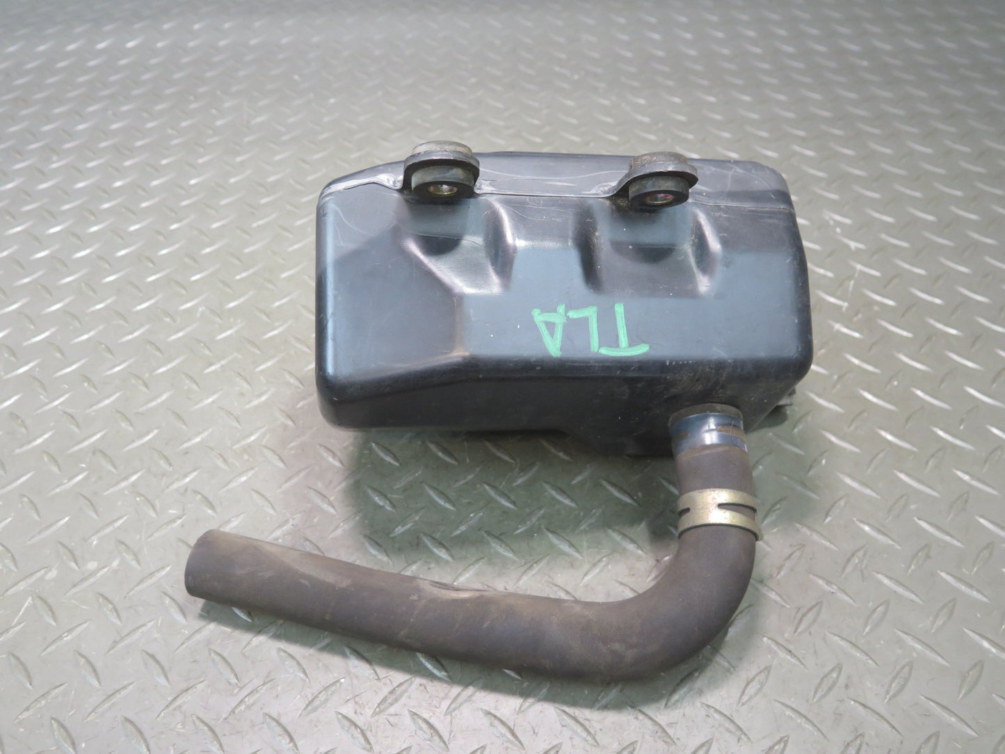 1991-1992 Land Cruiser FJ80 4.0L 3FE Air Suction Sub Silencer