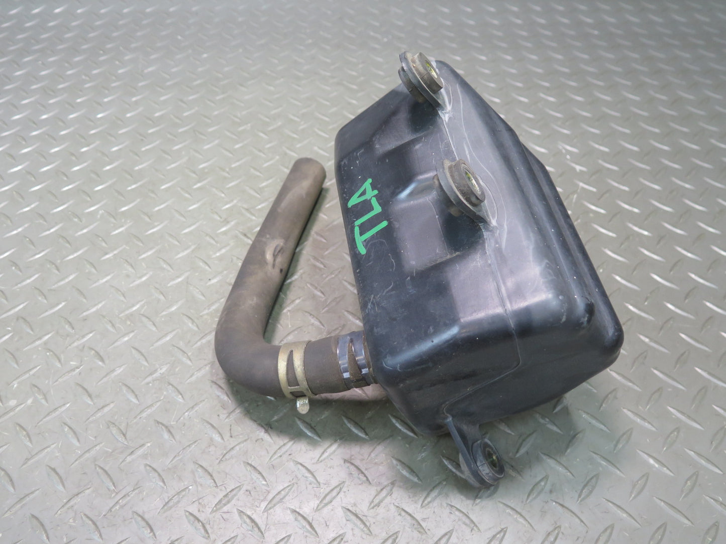 1991-1992 Land Cruiser FJ80 4.0L 3FE Air Suction Sub Silencer