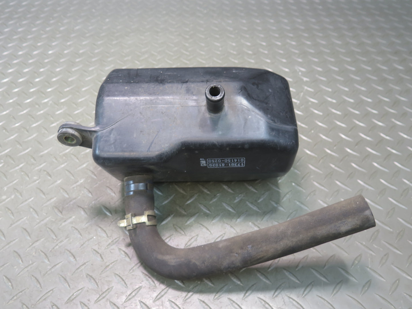 1991-1992 Land Cruiser FJ80 4.0L 3FE Air Suction Sub Silencer