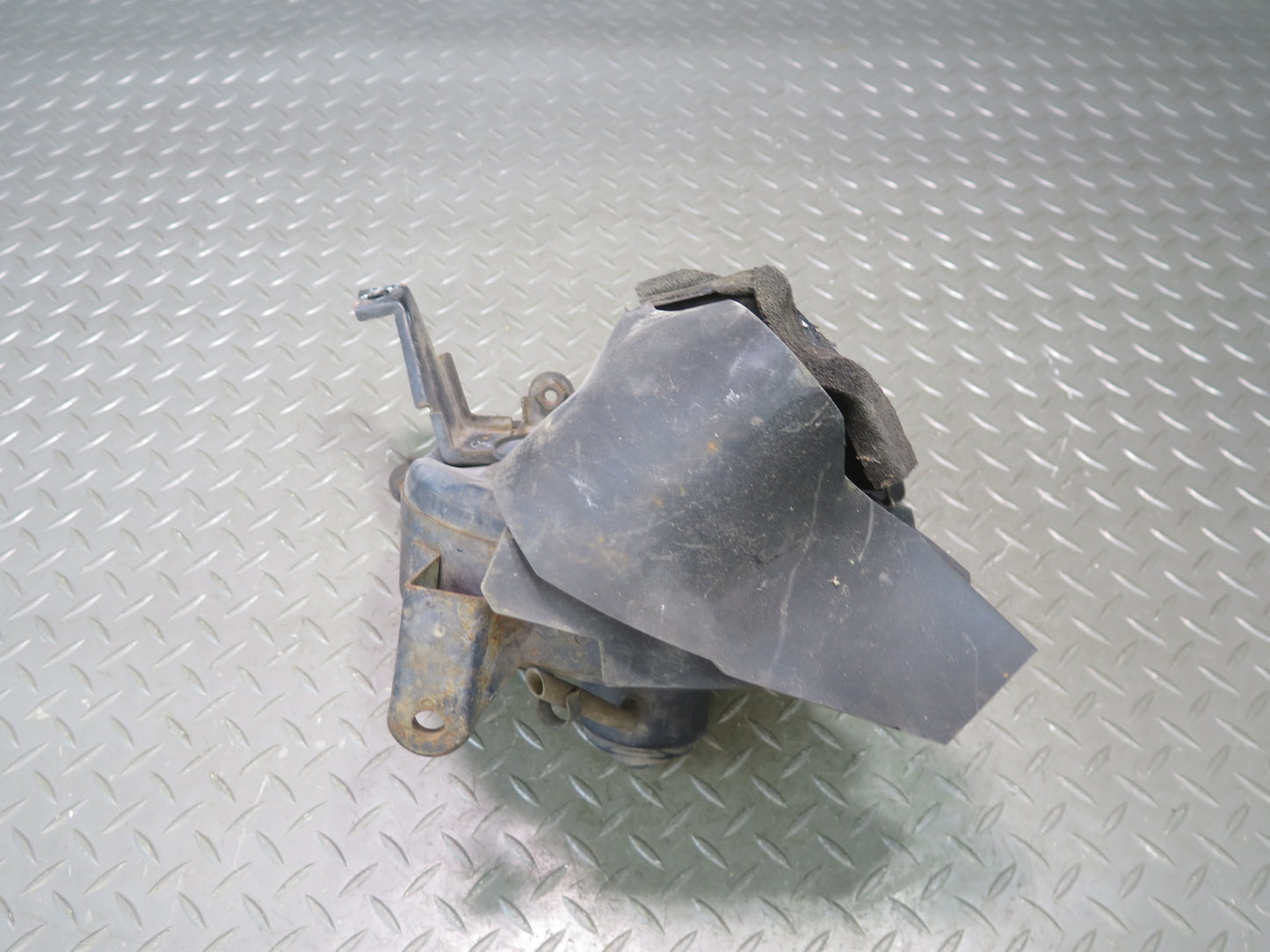 1991-1992 Toyota Land Cruiser FJ80 3FE Air Intake Blower Motor