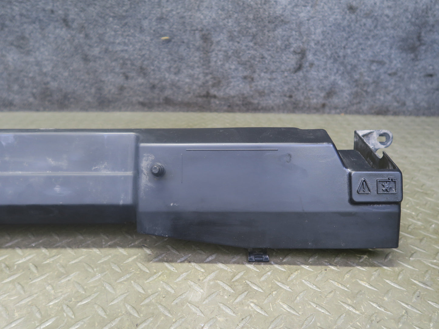 2004-2009 Cadillac XLR Front Upper Radiator Support Bracket Cover