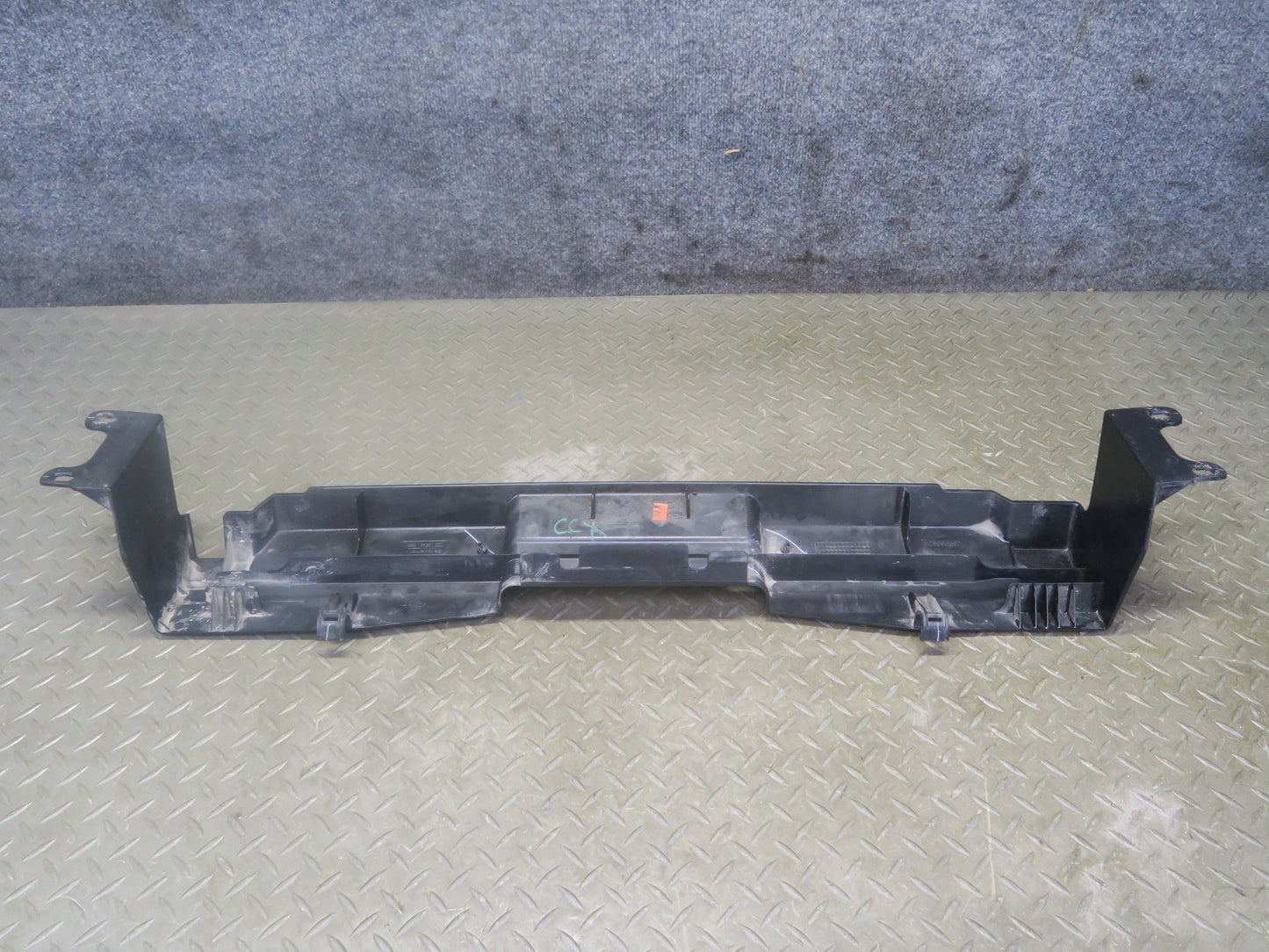 2004-2009 Cadillac XLR Front Upper Radiator Support Bracket Cover