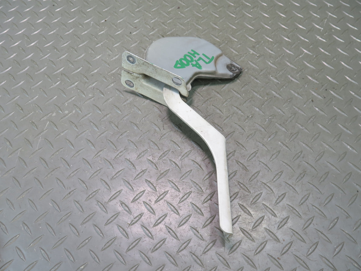 1991-1997 Toyota Land Cruiser FJ80 Front Left Right Hood Hinge White Set of 2