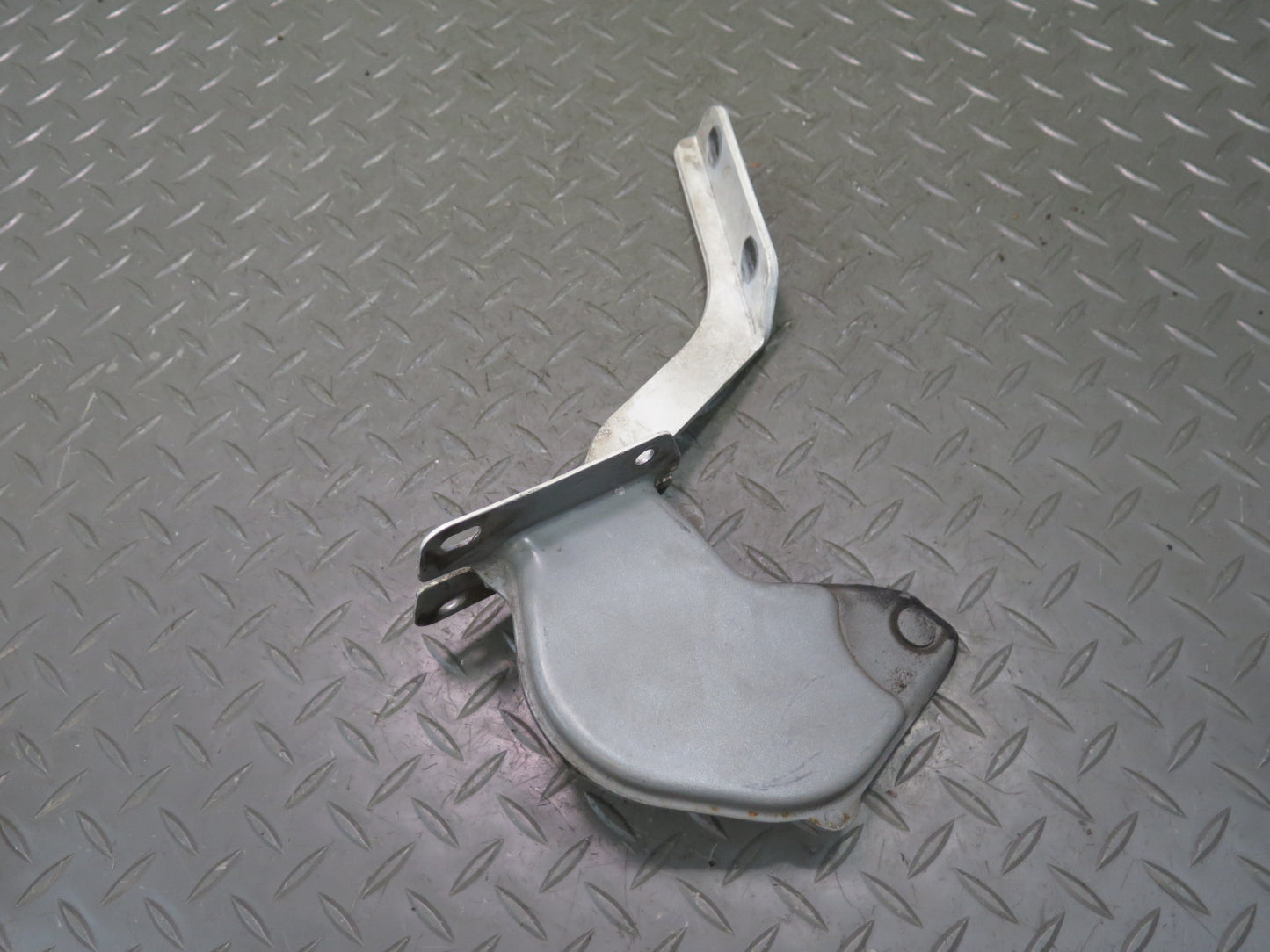 1991-1997 Toyota Land Cruiser FJ80 Front Left Right Hood Hinge White Set of 2