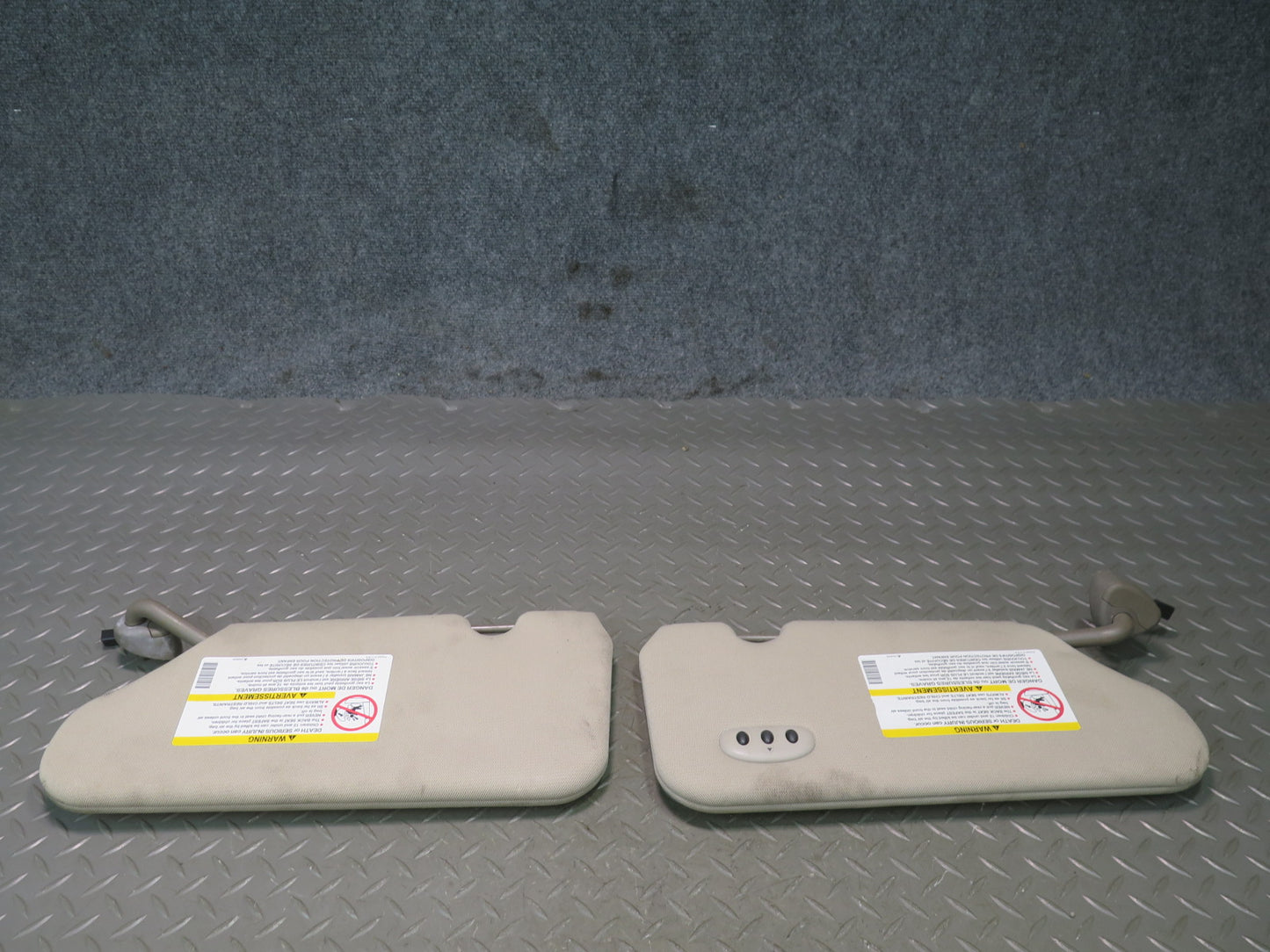2004-2009 Cadillac XLR Front Left & Right Sun Visor Set of 2