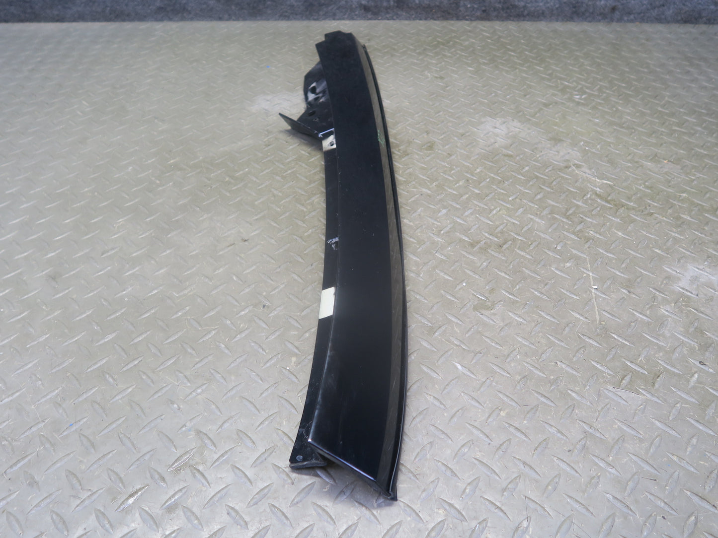 2004-2009 Cadillac XLR Front Left & Right Windshield A Pillar Cover Molding Set