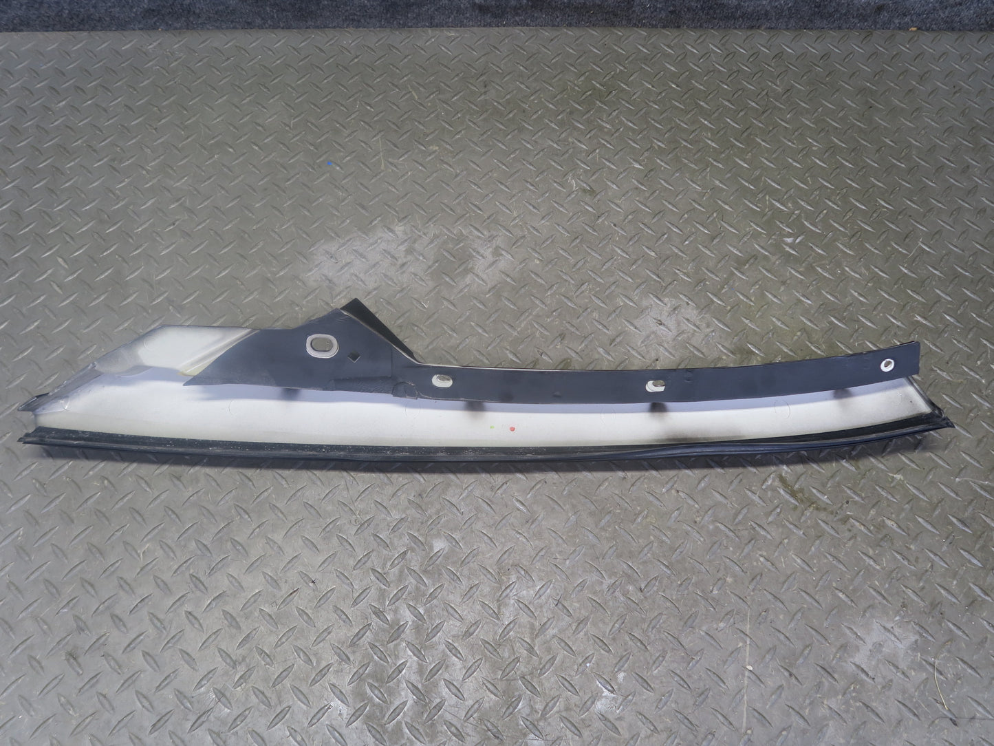 2004-2009 Cadillac XLR Front Left & Right Windshield A Pillar Cover Molding Set