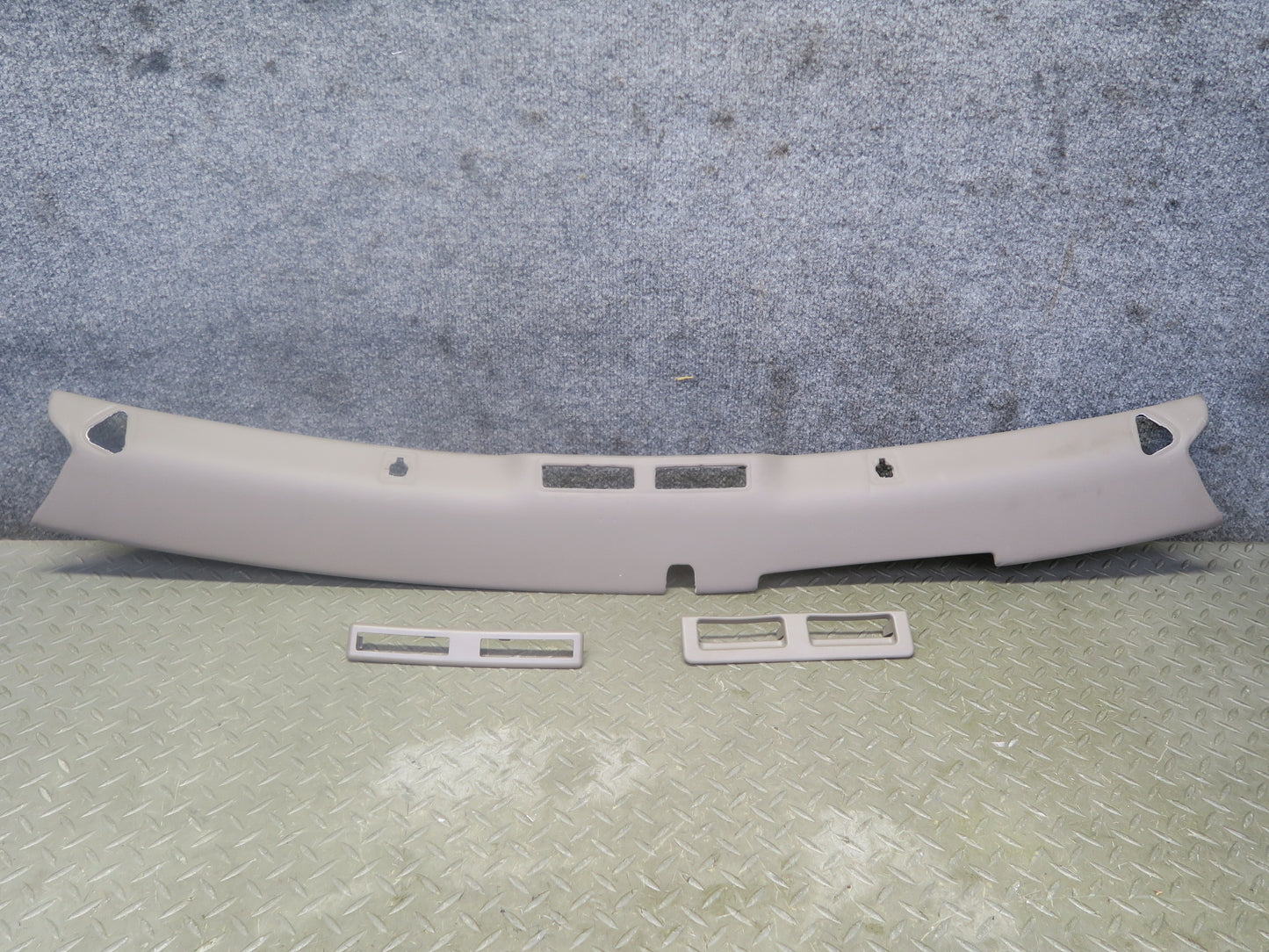 2004-2005 Cadillac XLR Front Upper Headliner Trim Cover Panel Shale Set