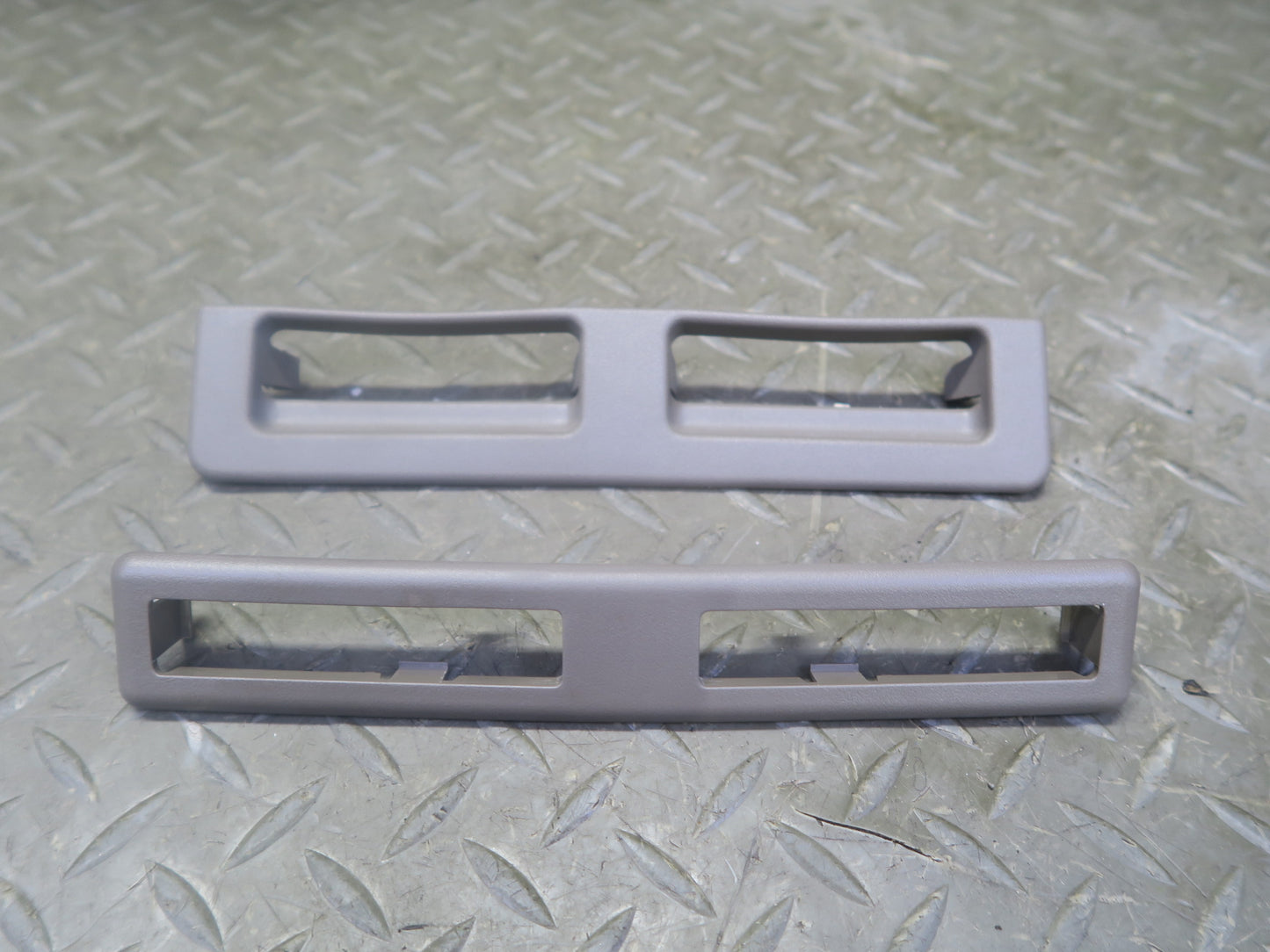 2004-2005 Cadillac XLR Front Upper Headliner Trim Cover Panel Shale Set