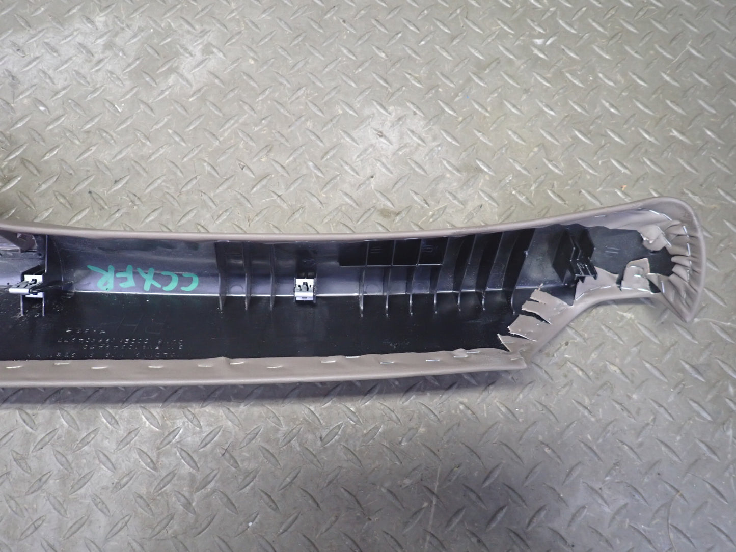 2004-2005 Cadillac XLR Front Left & Right Side A Pillar Cover Panel Trim Set