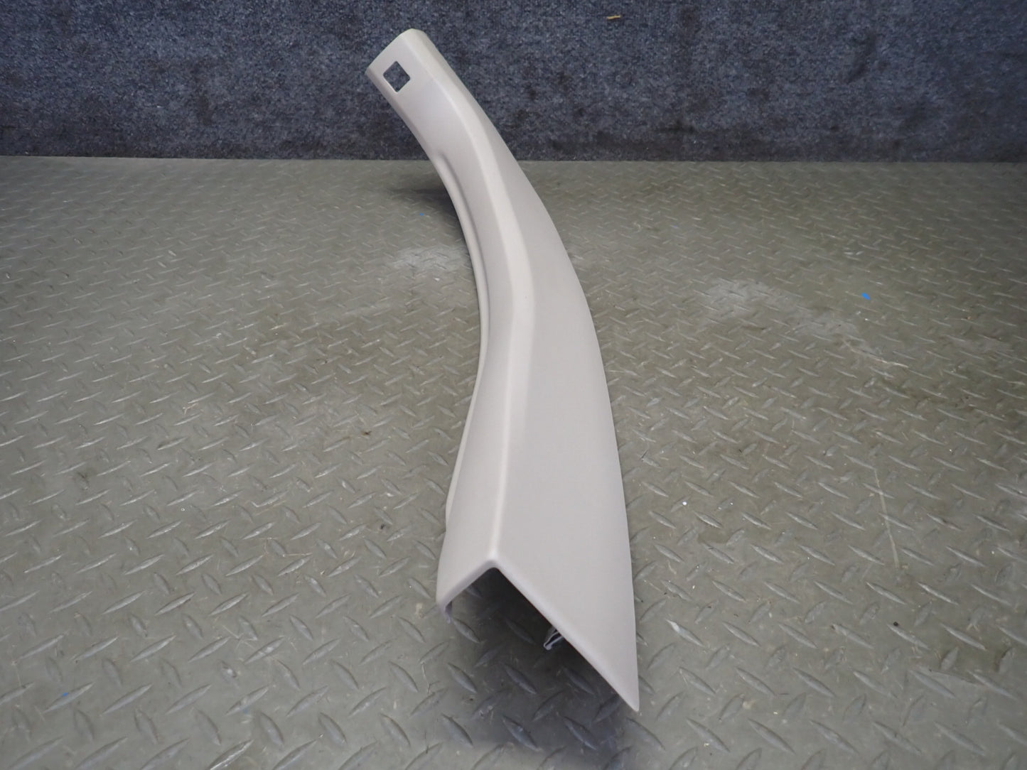 2004-2006 Cadillac XLR Set of 2 Left Right Side B Pillar Cover Panel Trim Shale