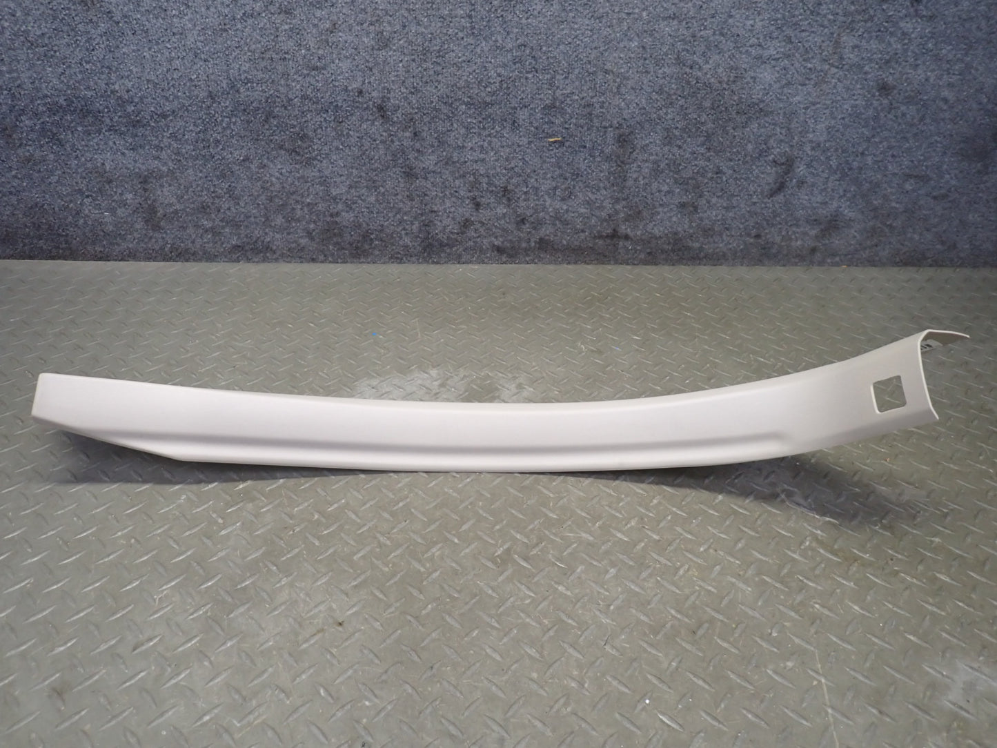 2004-2006 Cadillac XLR Set of 2 Left Right Side B Pillar Cover Panel Trim Shale