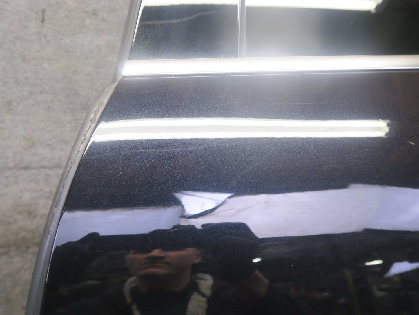 2011-2018 Porsche Cayenne 958 Rear Left Door Black Shell Panel w Glass